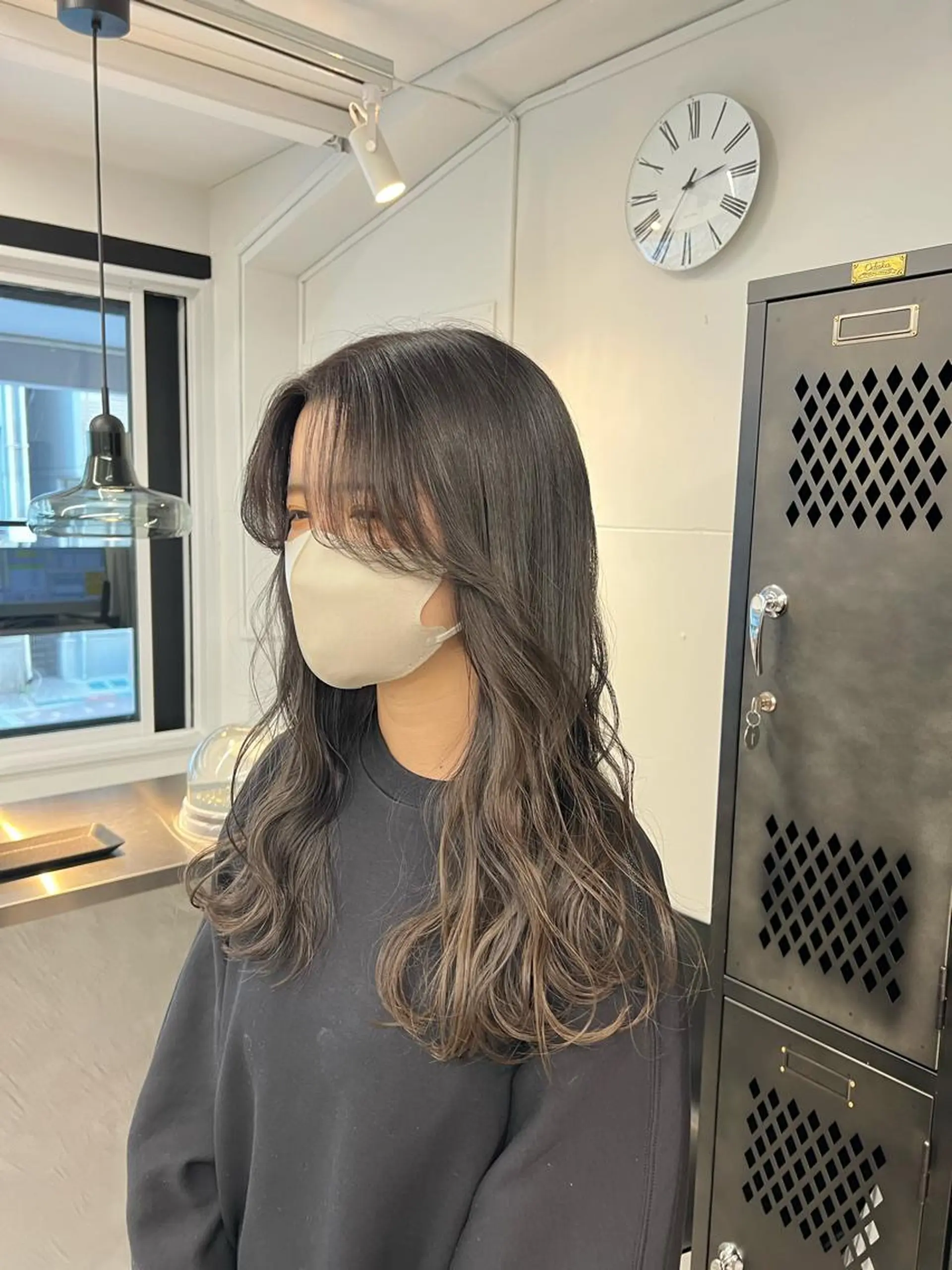 ロング INORI /フェイスレイヤーのヘアスタイル