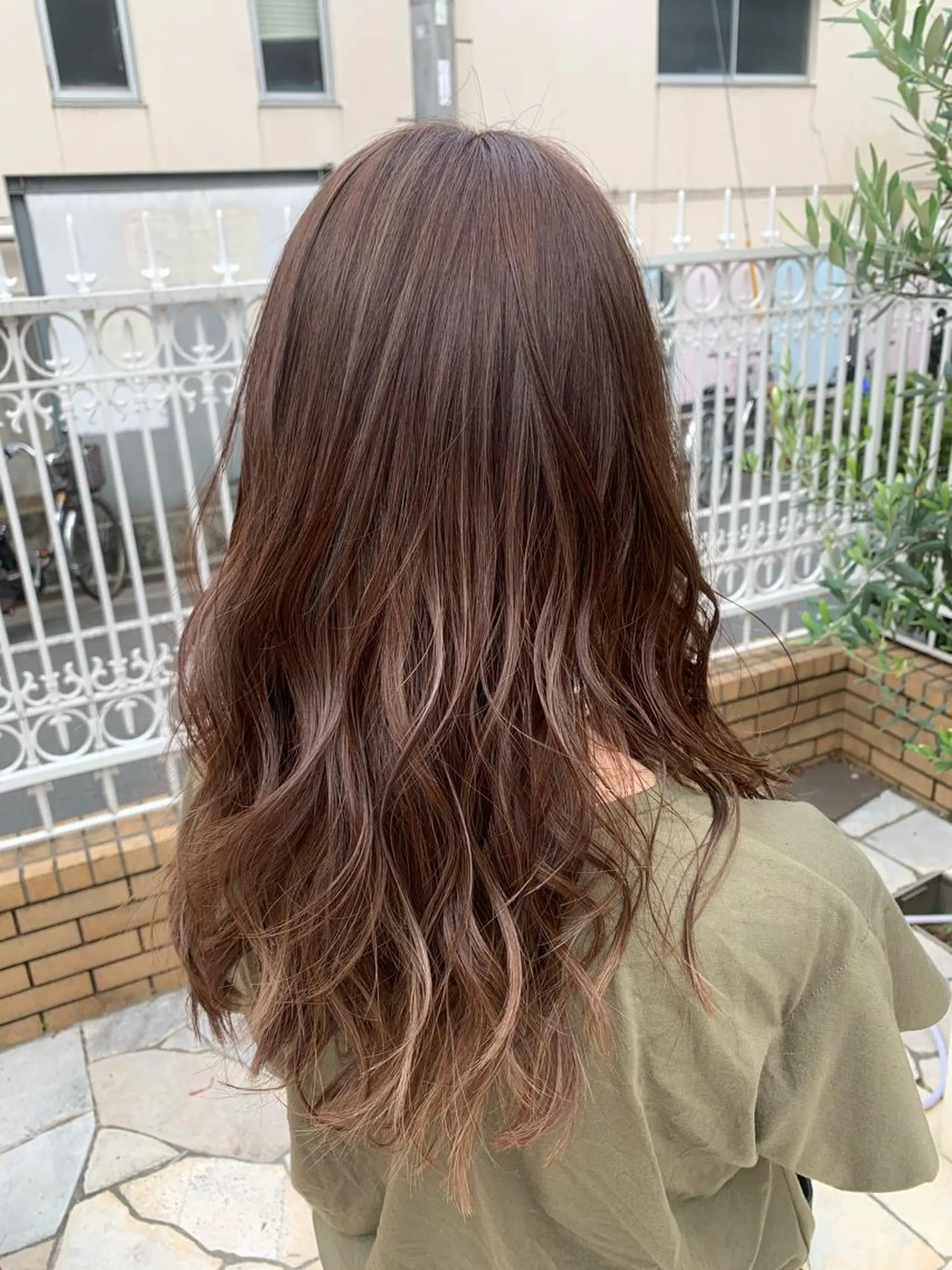 ロング カラー 今村 愛美のヘアスタイル