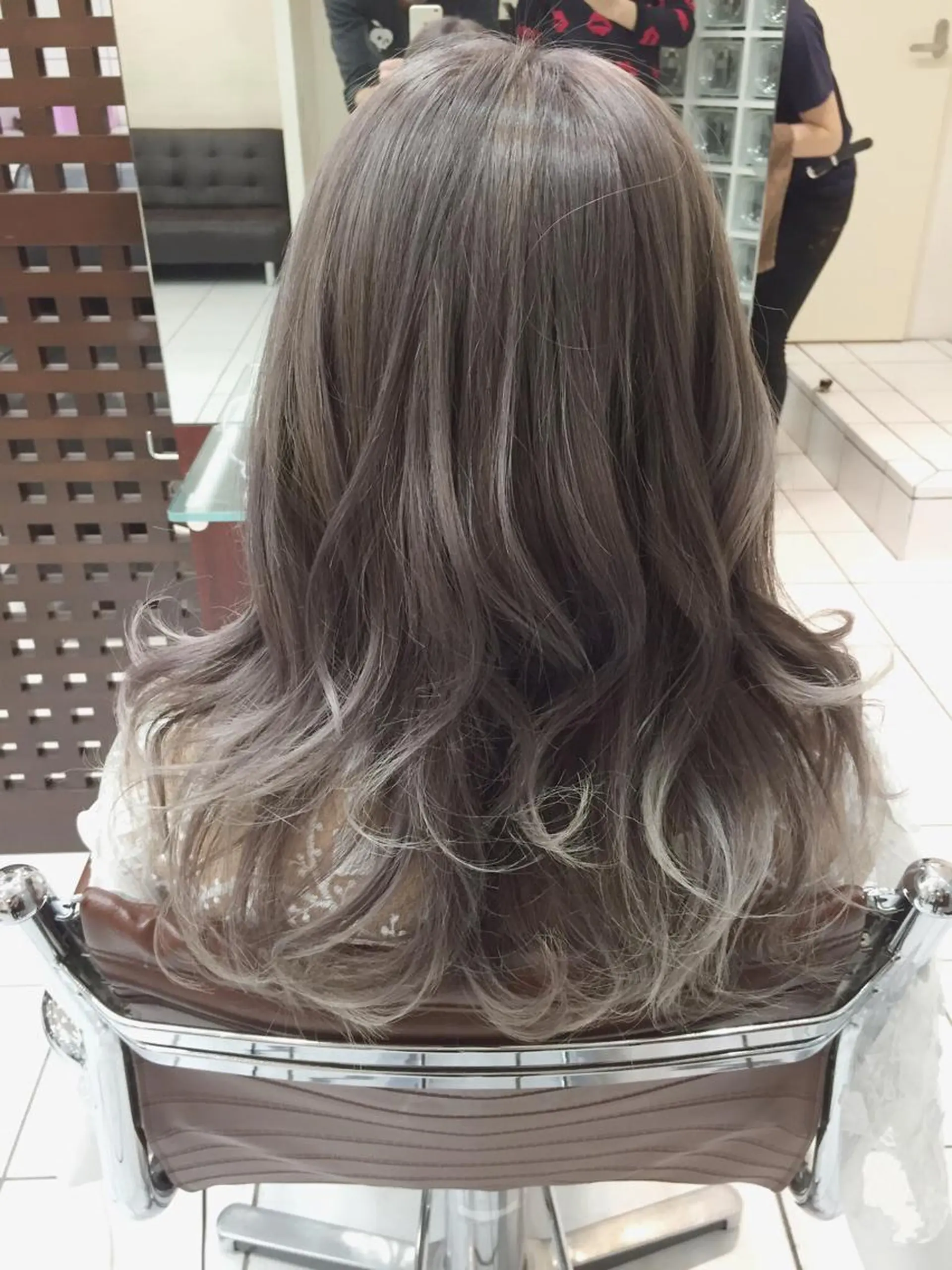 ミディアム カラー モテ髪透明感❤️ デイズヘアカラーのヘアスタイル