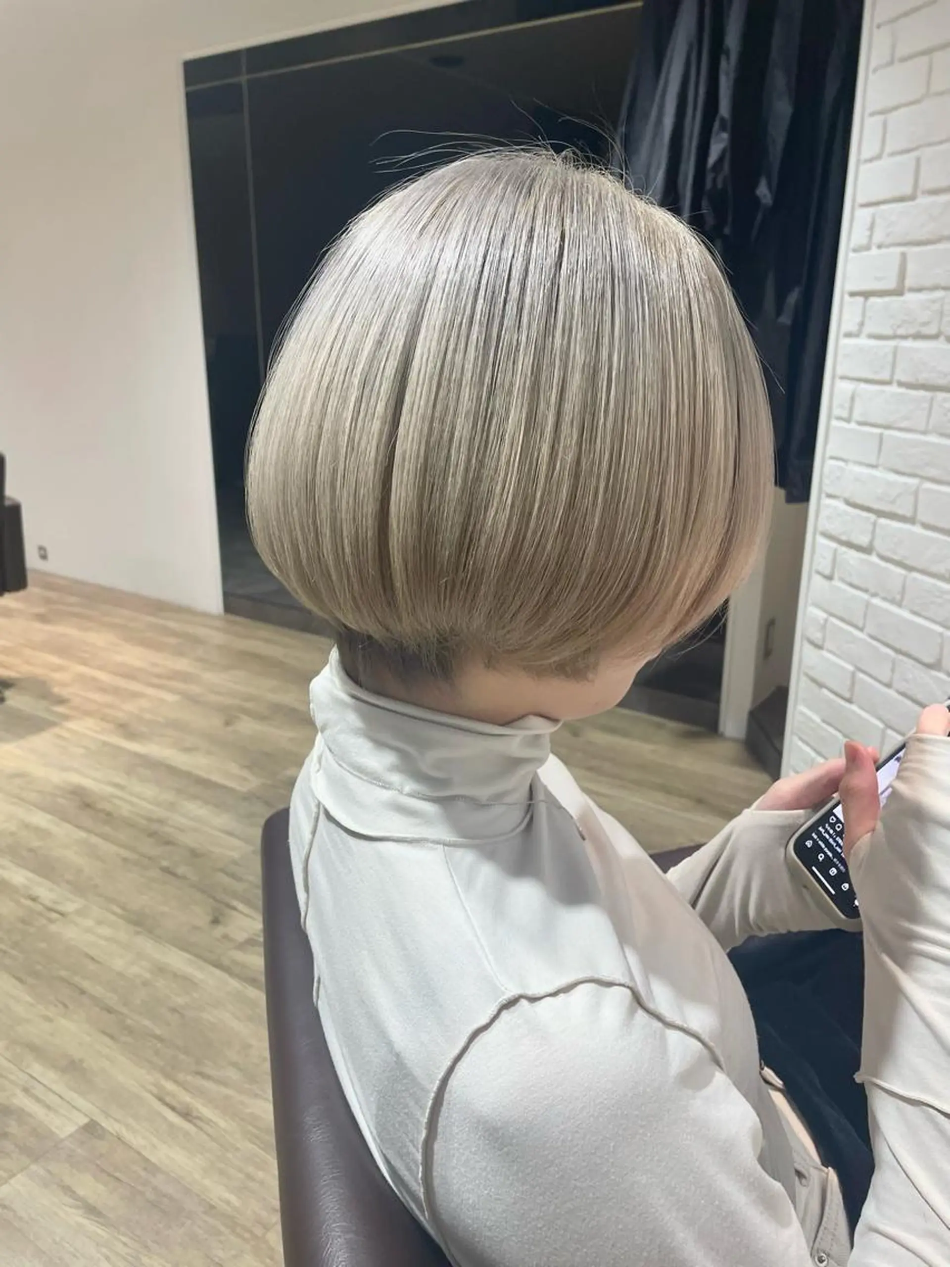 ショート N＋所属・前田 菜奈子のヘアスタイル