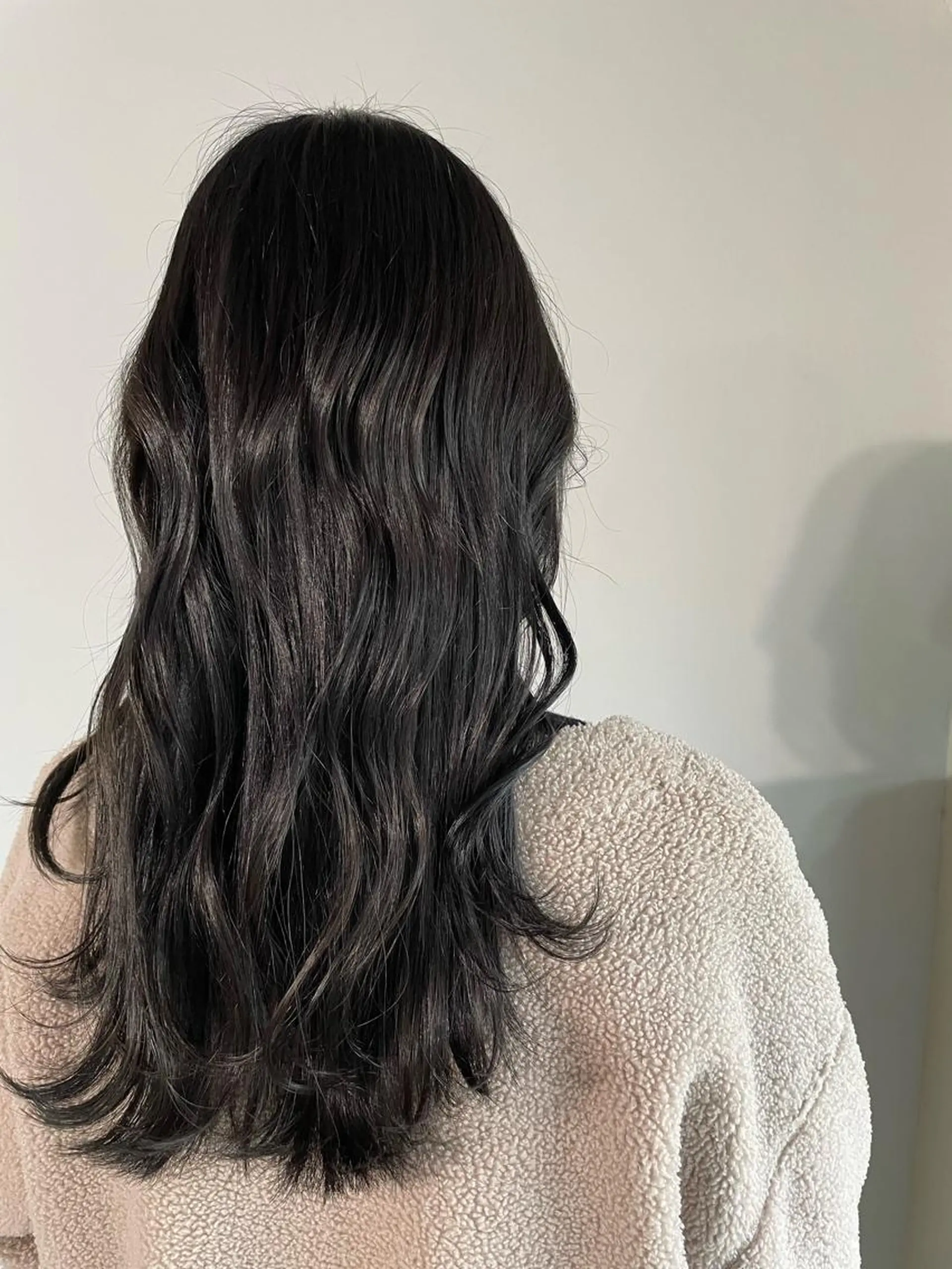 ミディアム La fith hair ray 札幌店所属・顔まわり/W カラー/リョウのヘアスタイル