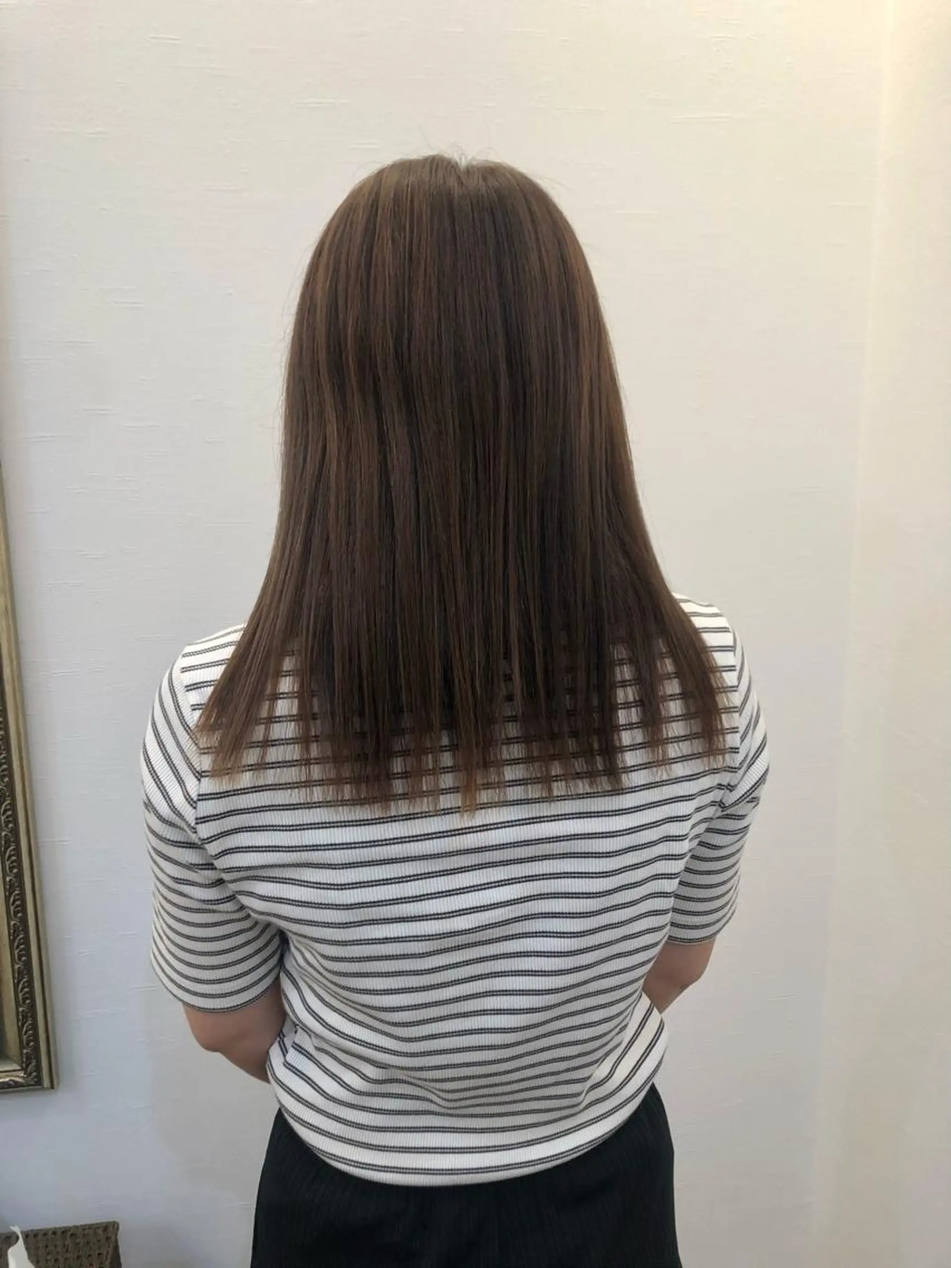 カラー Ruang所属・ツノガイ エリのヘアスタイル