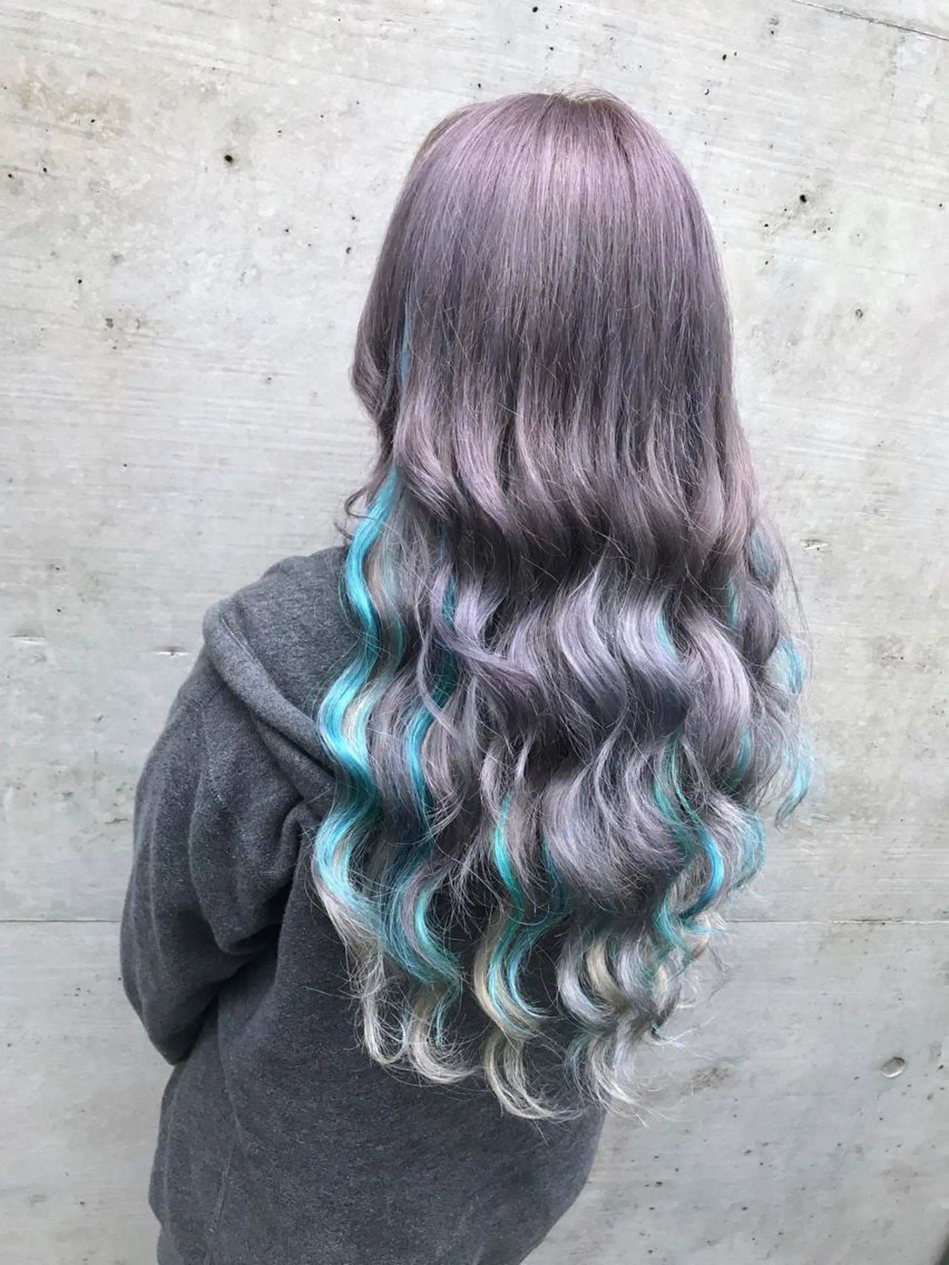 ロング カラー メッシュ バイオレットカラー ていねい技術No.1 🌈諏訪 健太のヘアスタイル