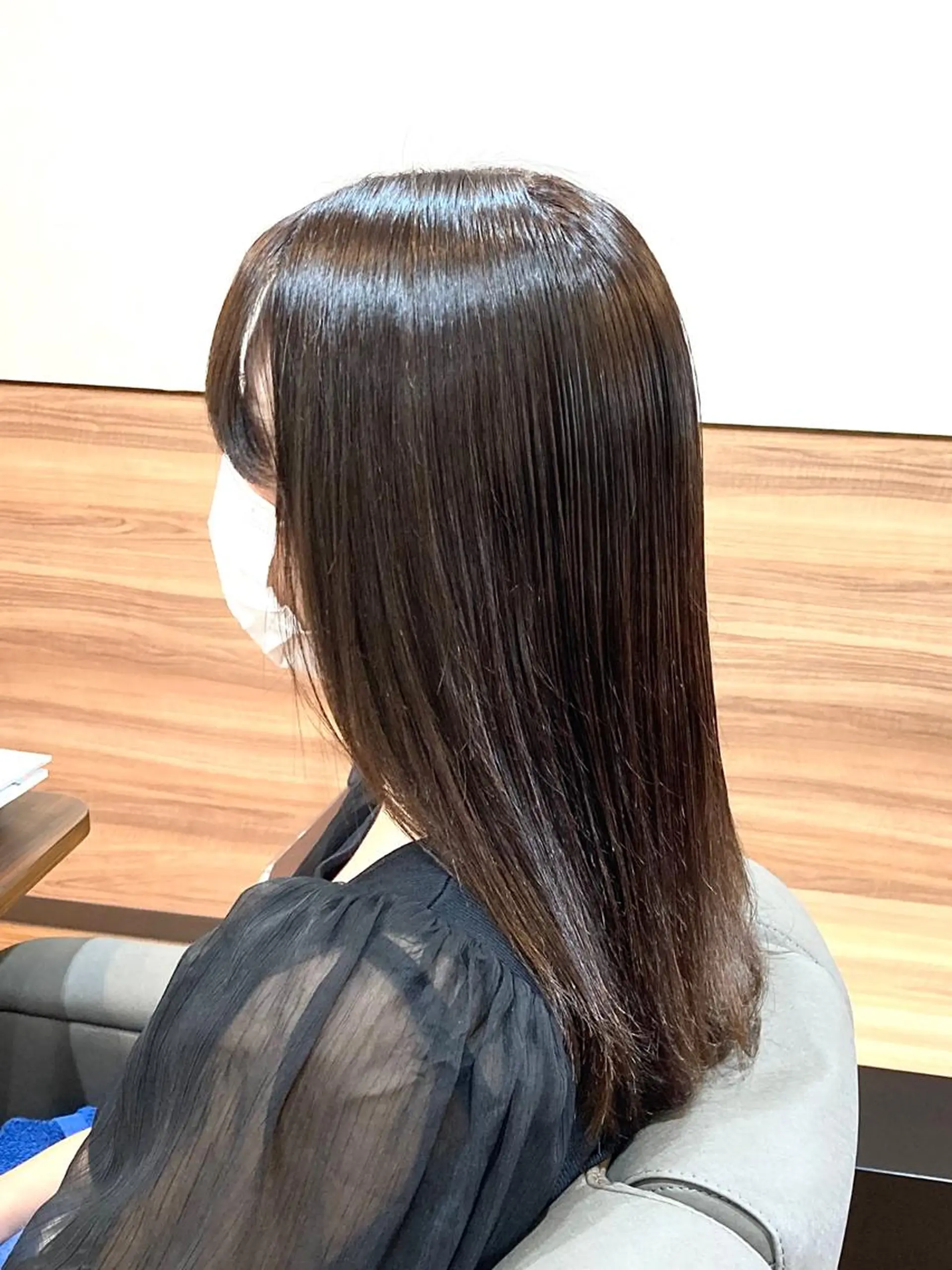 セミロング カラー パーマ Annon プライベートサロンのヘアスタイル