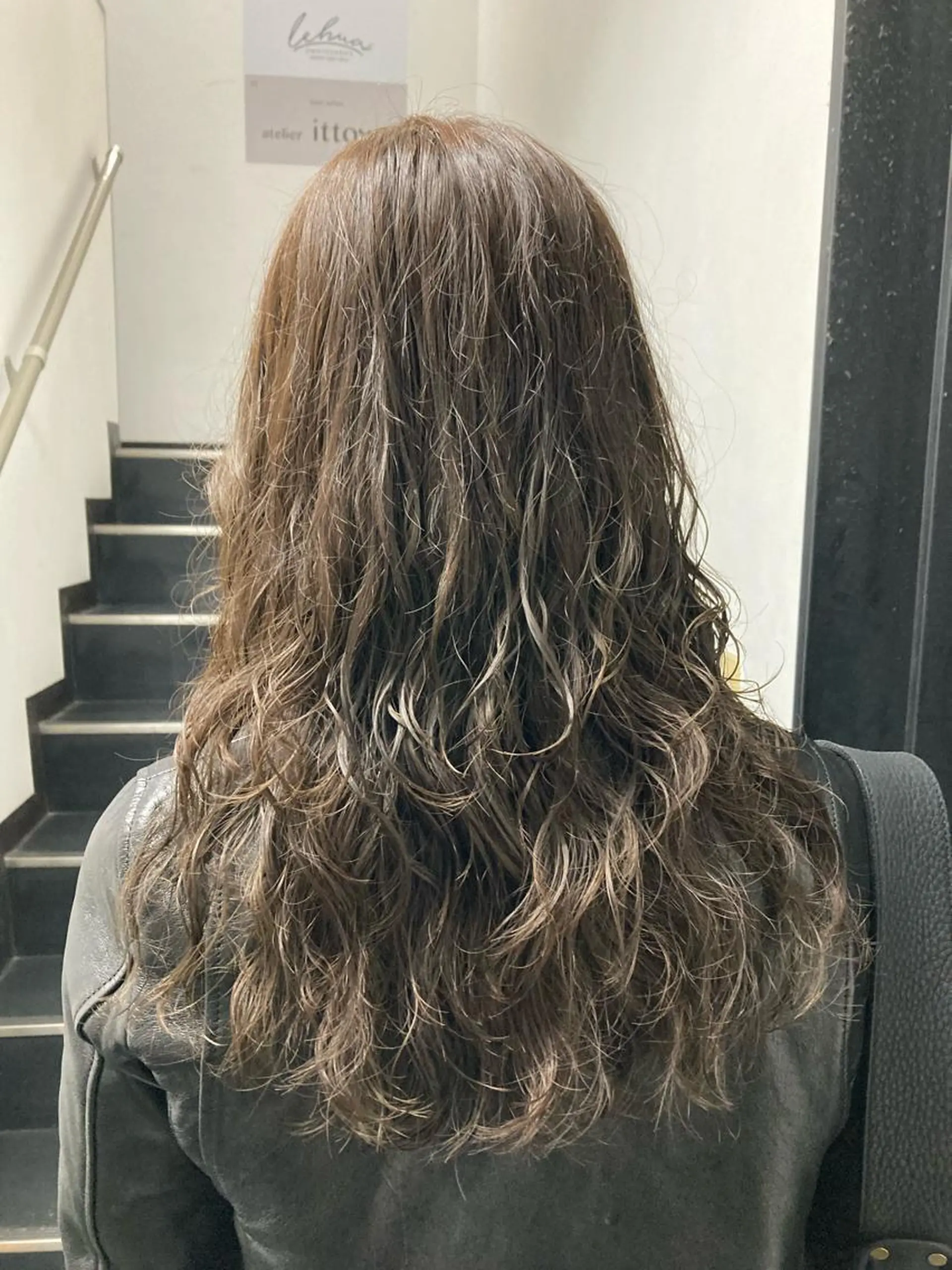 ロング カット ヘアカラー パーマ トリートメント 寺田 ゆりのヘアスタイル