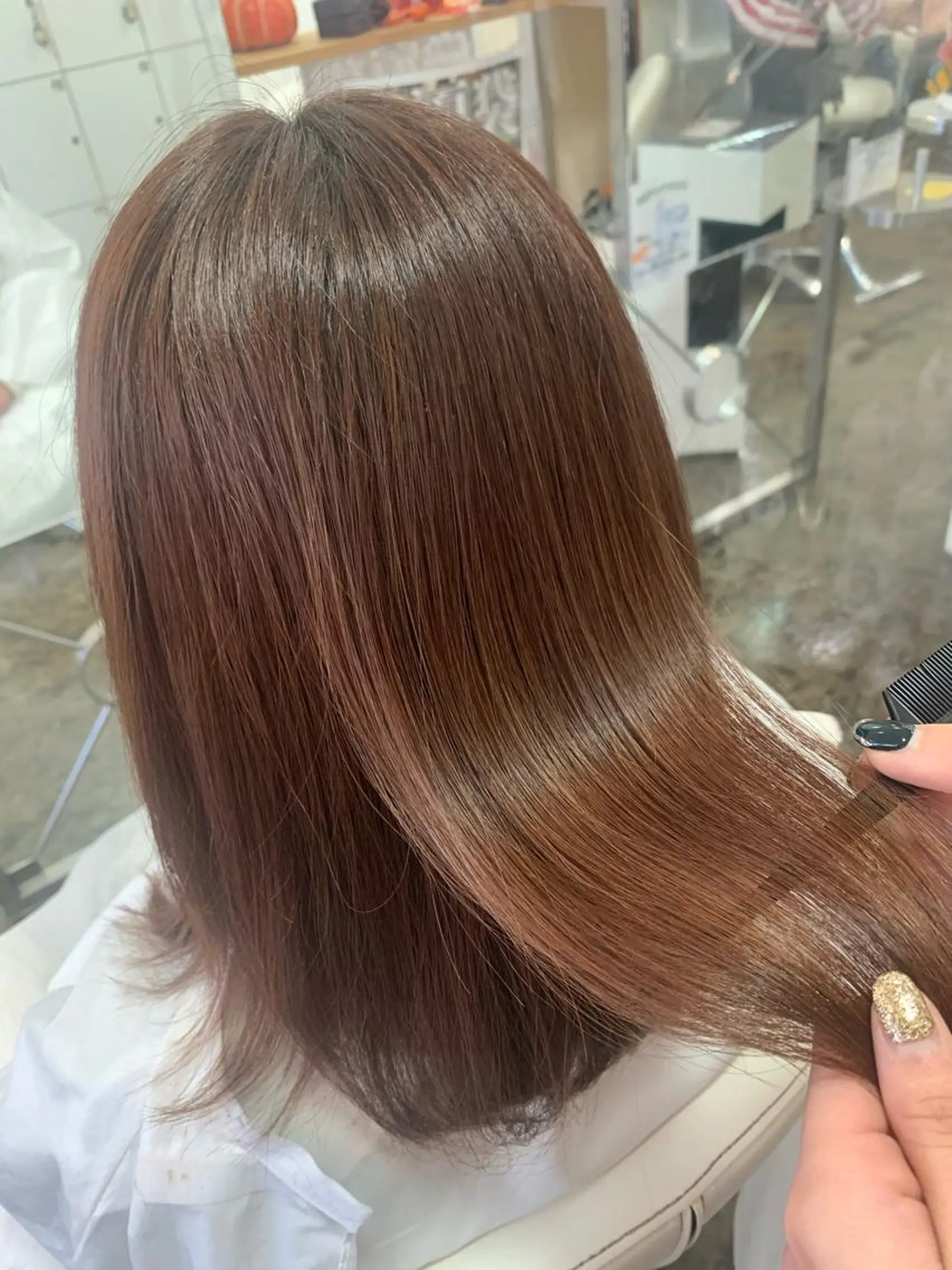 セミロング トリートメント 池本 梨奈のヘアスタイル