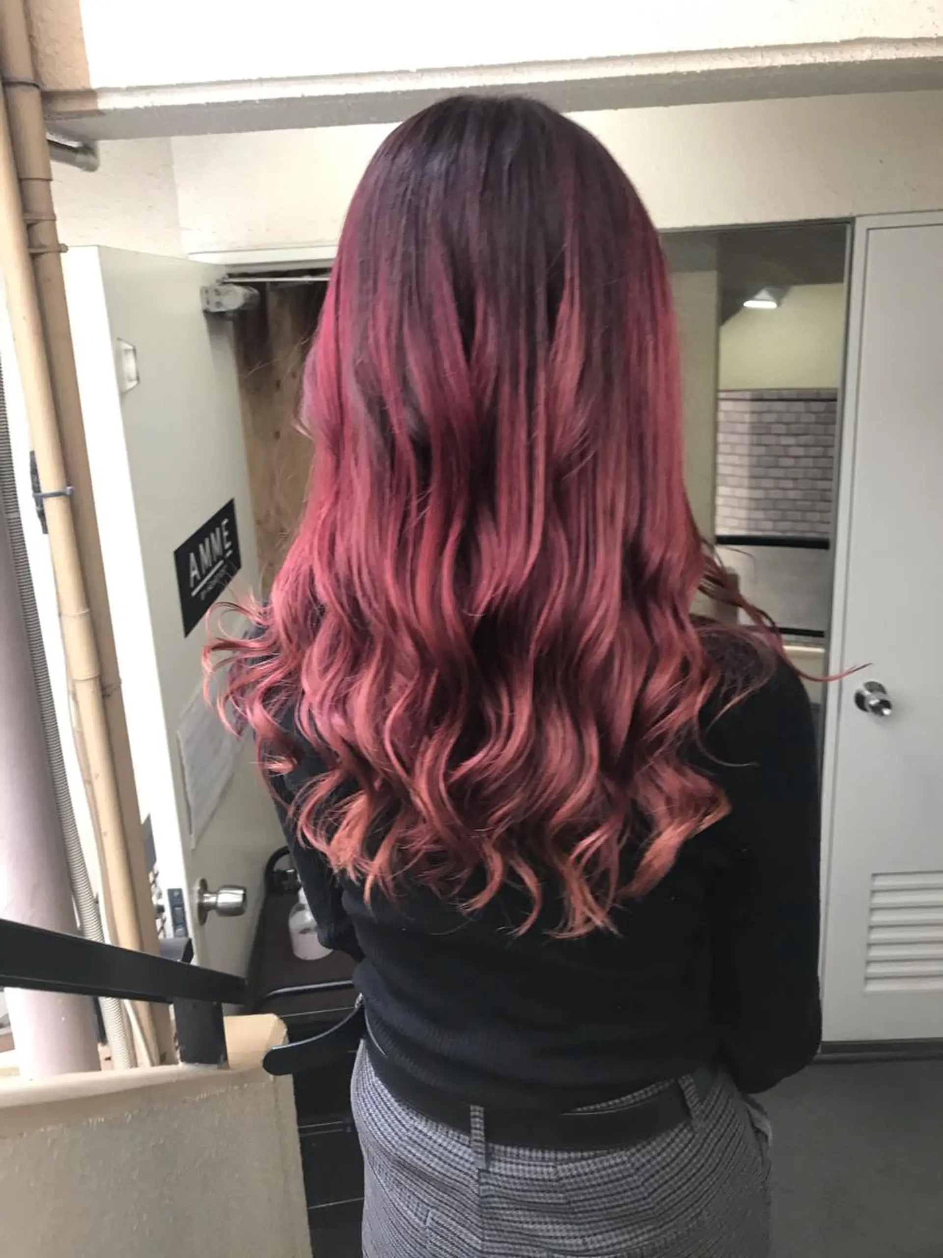 セミロング カラー カシス ピンクカラー ヘアカラー 縮毛矯正 トリートメント 💎髪質改善💎 デザイナーshinのヘアスタイル