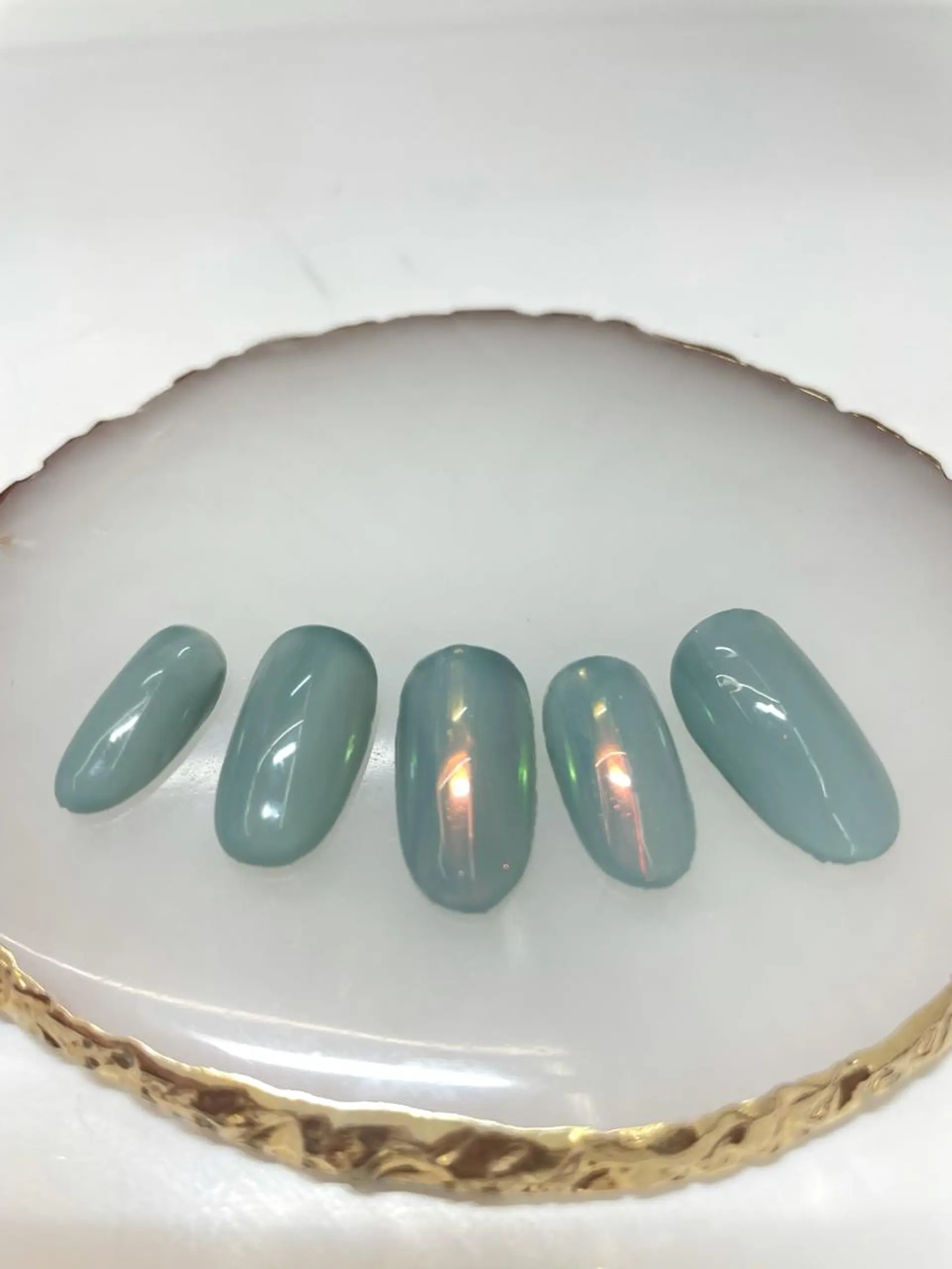 ネイル nail Eclat所属・志賀野 美喜のネイルデザイン