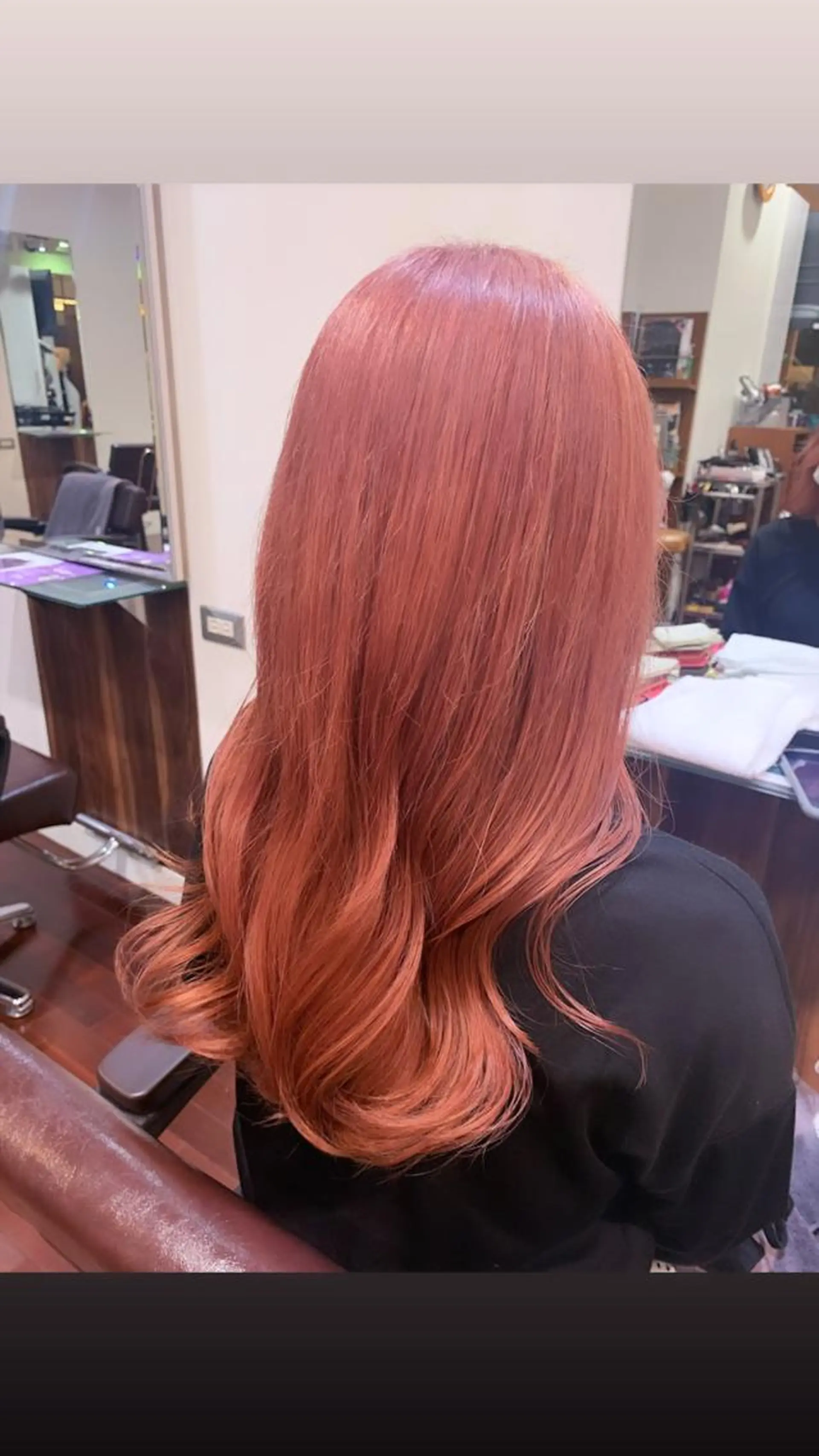 ロング カラー ヘアカラー OASIS AVEDA ザ・ペニンシュラ東京所属・OASISAVEDA 真生のヘアスタイル