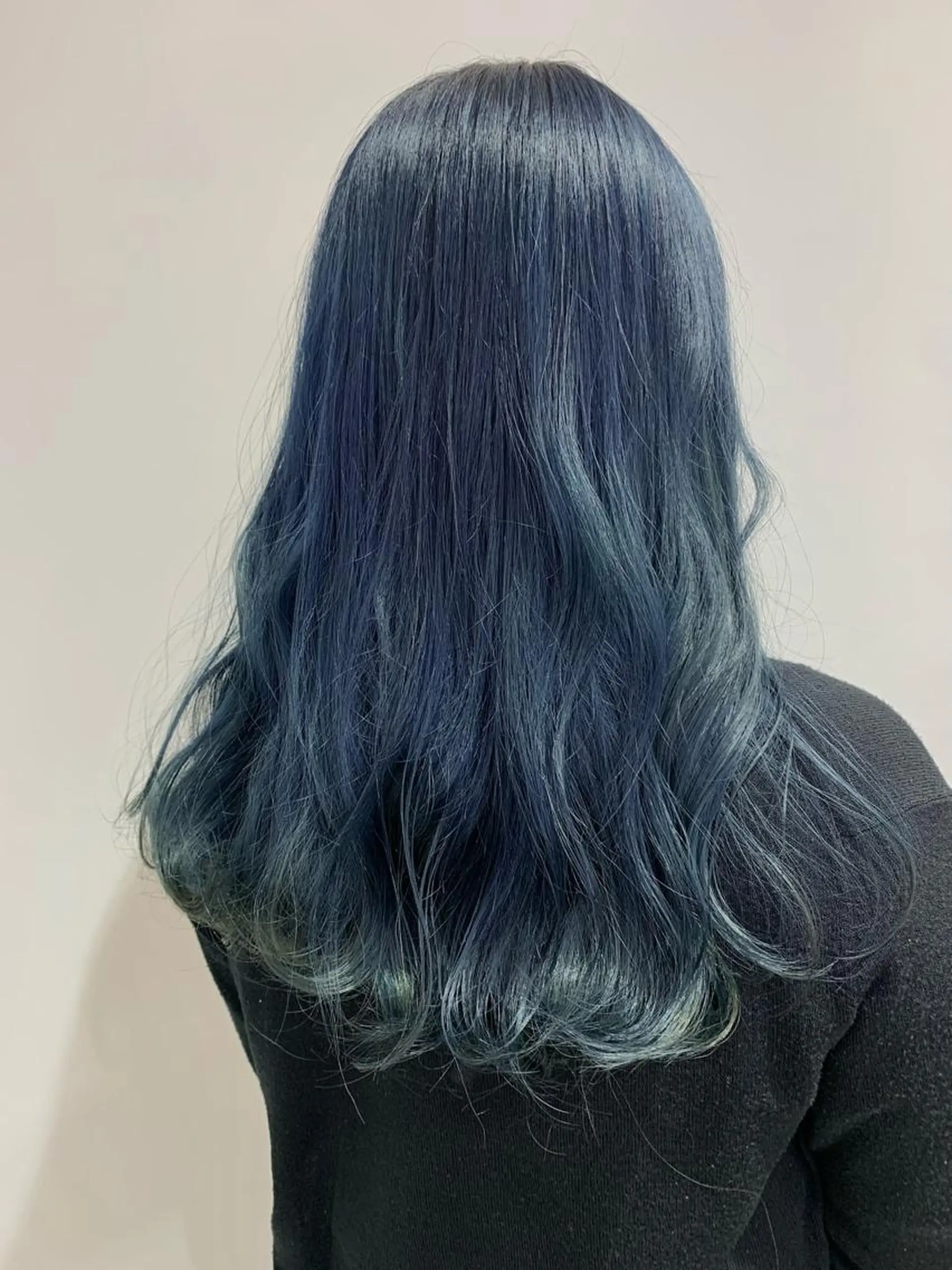 ロング カラー ヘアカラー トリートメント 近藤千翔🩵 髪質改善Periodのエステ・リラクイメージ