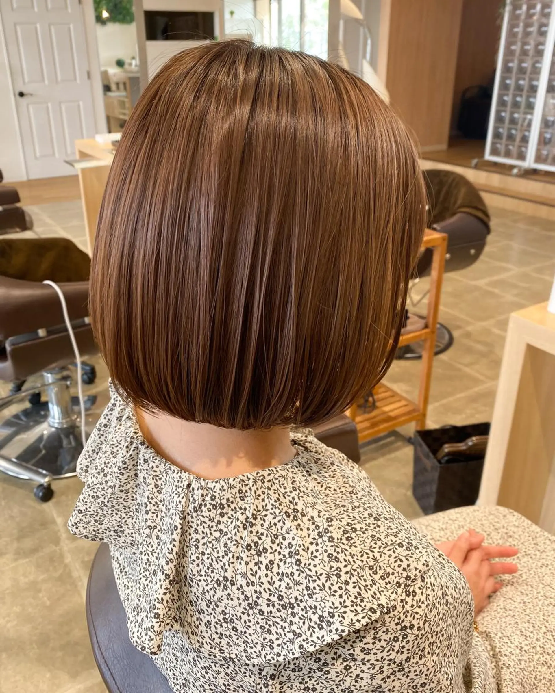 ミディアム カラー ワンレンボブ ボブ カット ヘアカラー 工藤 惇のヘアスタイル