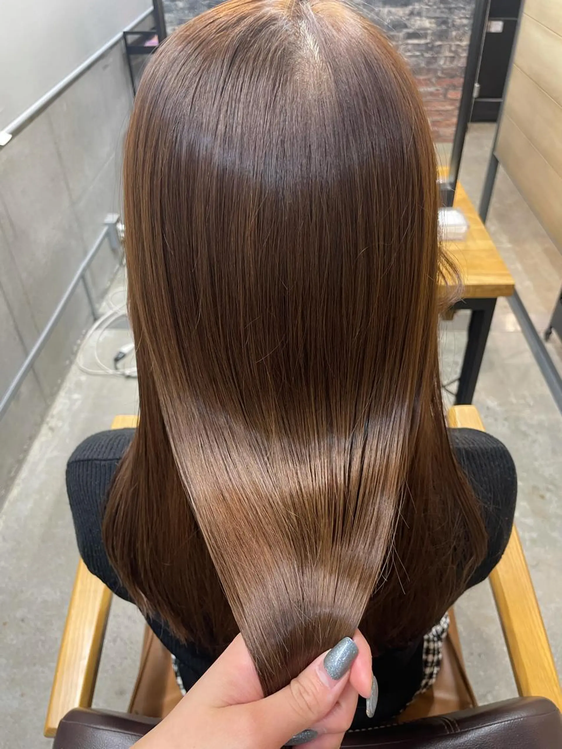 ロング カラー トリートメント youres hair 髪質改善トリートメント&ヘッドスパ  新宿三丁目店【ユアーズヘア】所属・🦋透明感カラー 👑NODOKA🦋のヘアスタイル