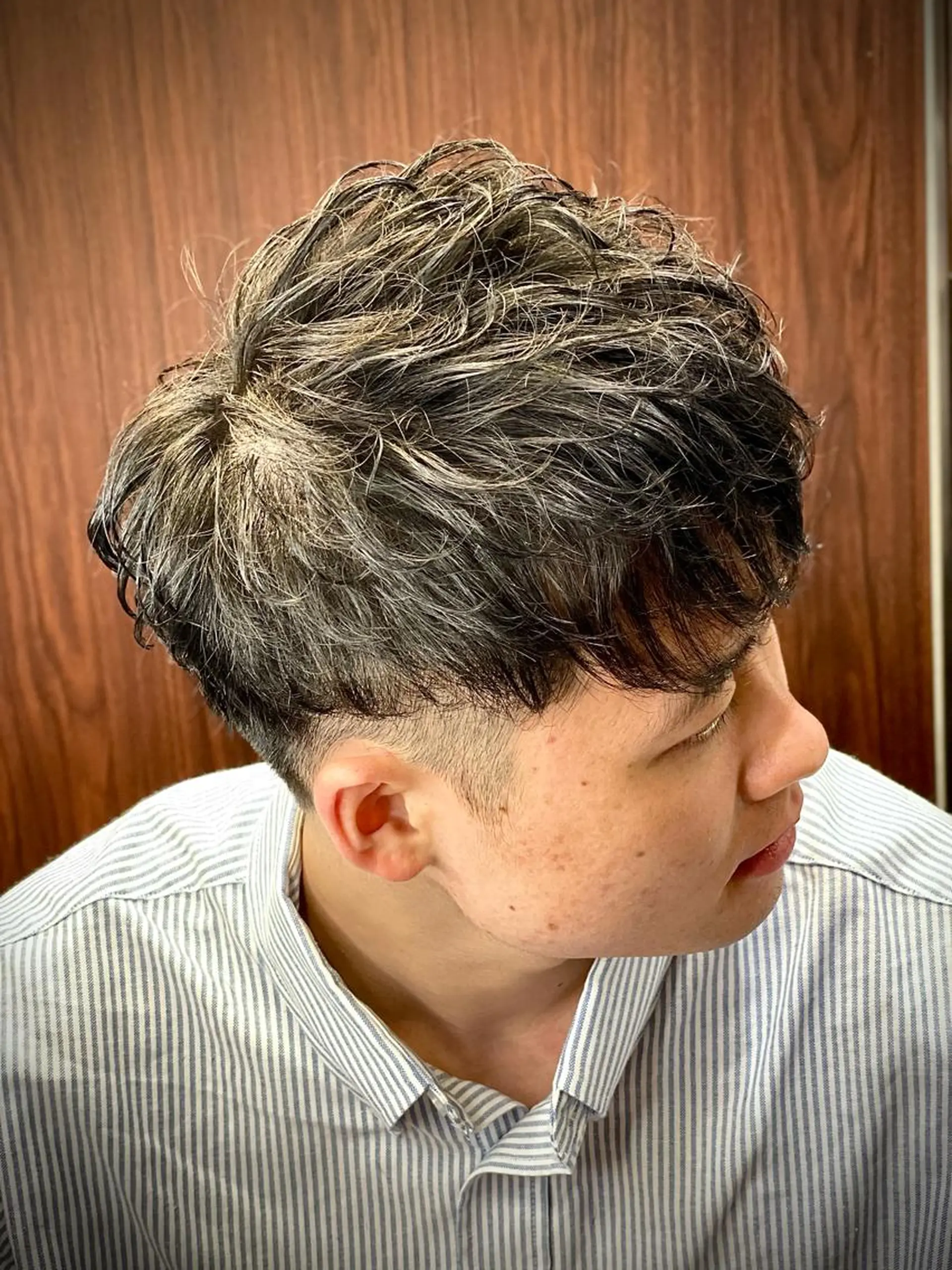ショート パーマ メンズ 浅見 天翔のヘアスタイル