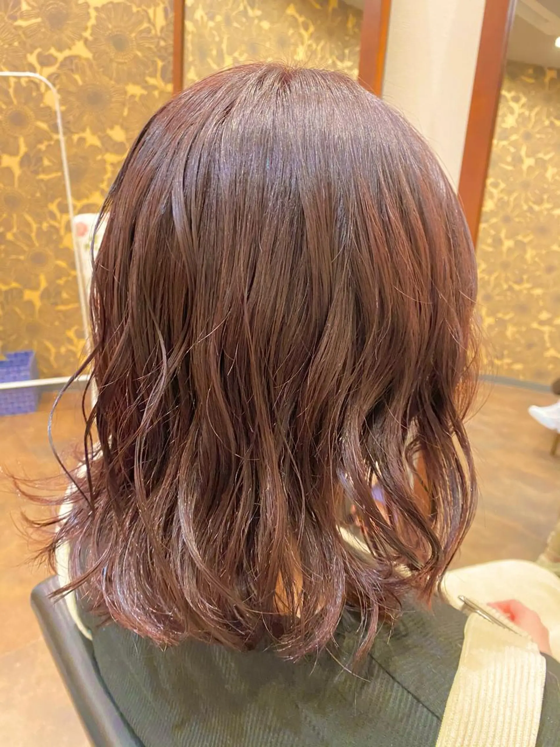 セミロング カラー ヘアアレンジ Design Color🐰アユミのヘアスタイル
