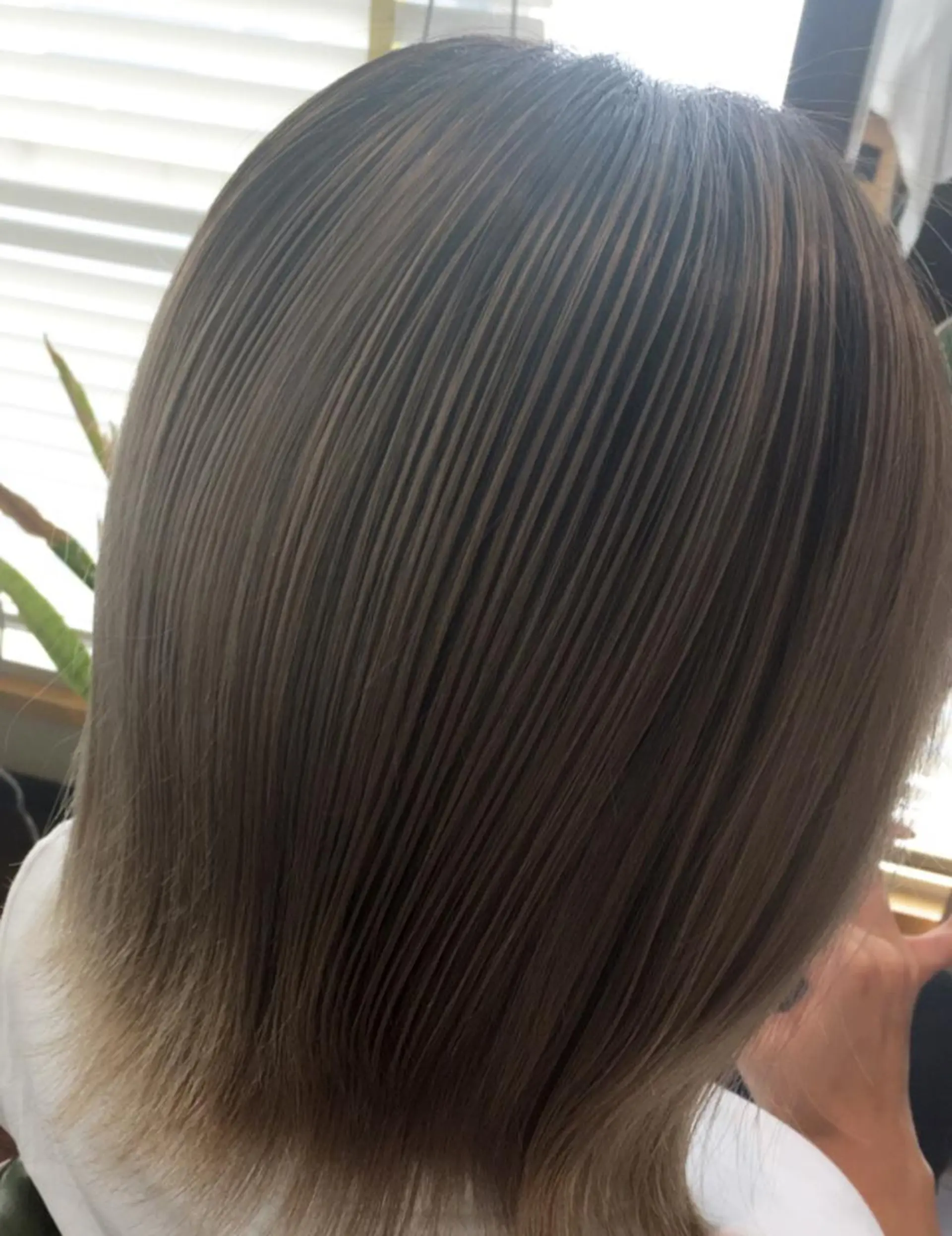 ミディアム カラー Largo所属・広中 裕一のマツエク・マツパデザイン