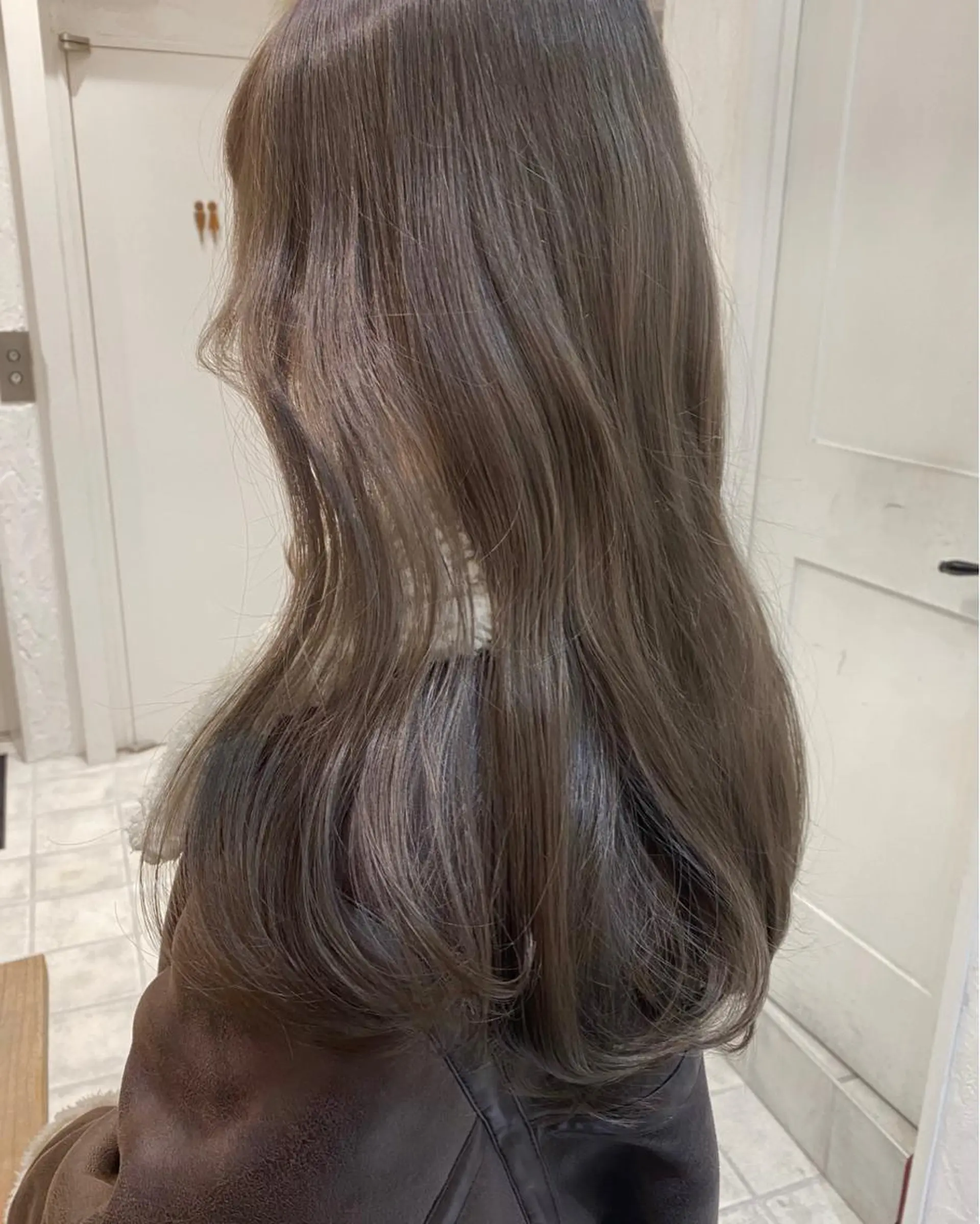 ロング カラー ベージュカラー ブリーチ 🌟アレンジが似合う カラー🌟Rumiのヘアスタイル