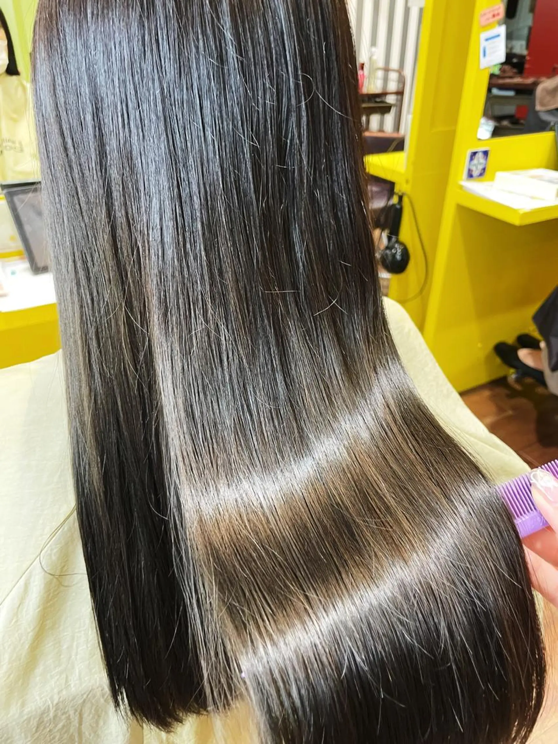 ロング ARISA🦋推し・ アニメカラー/派手髪のヘアスタイル