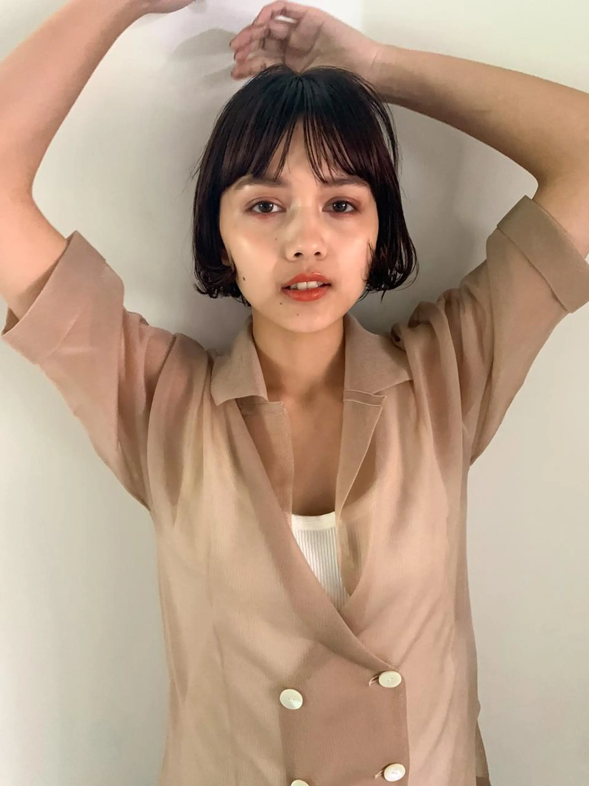 ショート カラー ブラウンカラー カット ヘアカラー トリートメント ヘッドスパ ヘアセット 柔らかブラウン/顔周 りレイヤー♡ユウシのヘアスタイル