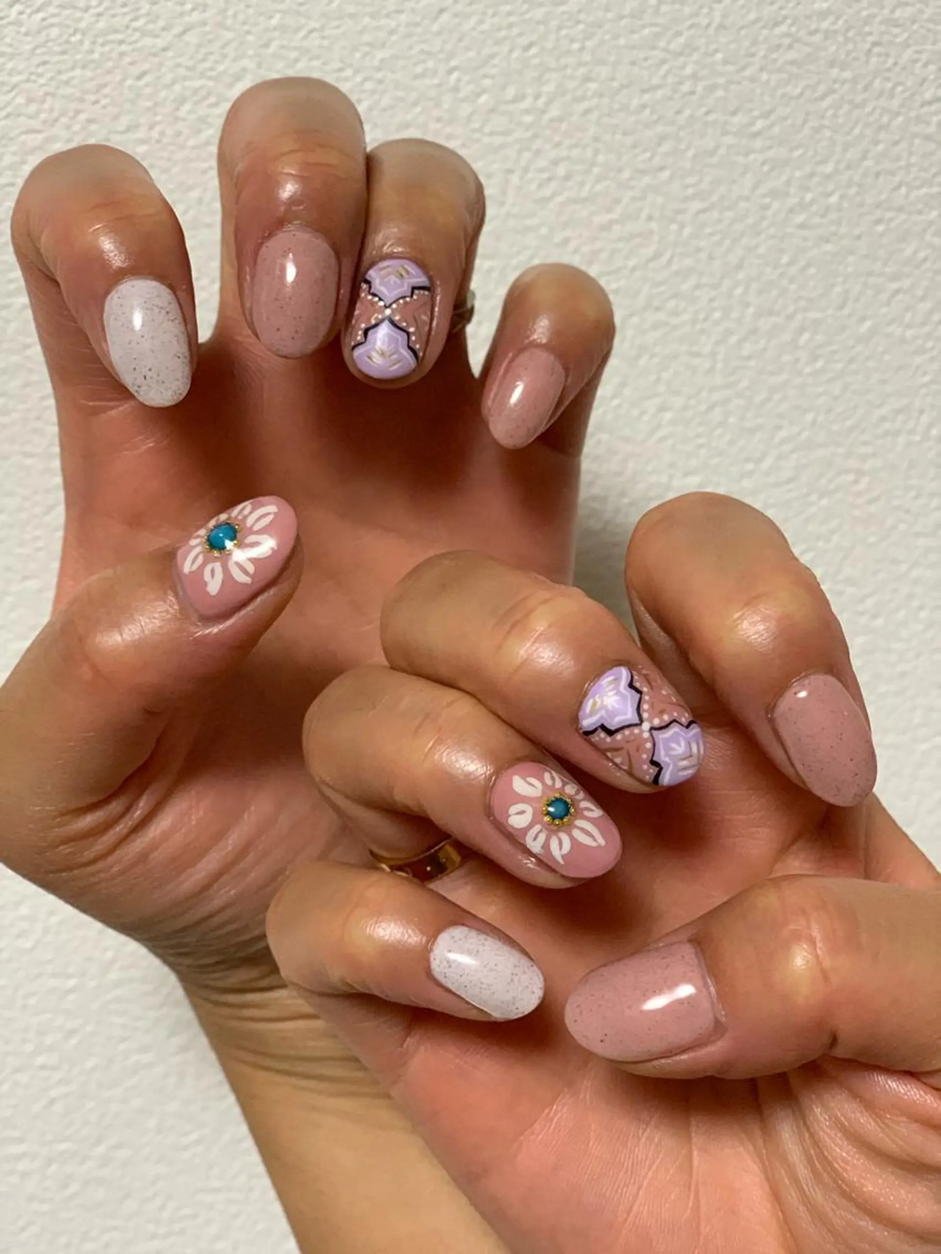 ネイル 大崎 奈々のネイルデザイン