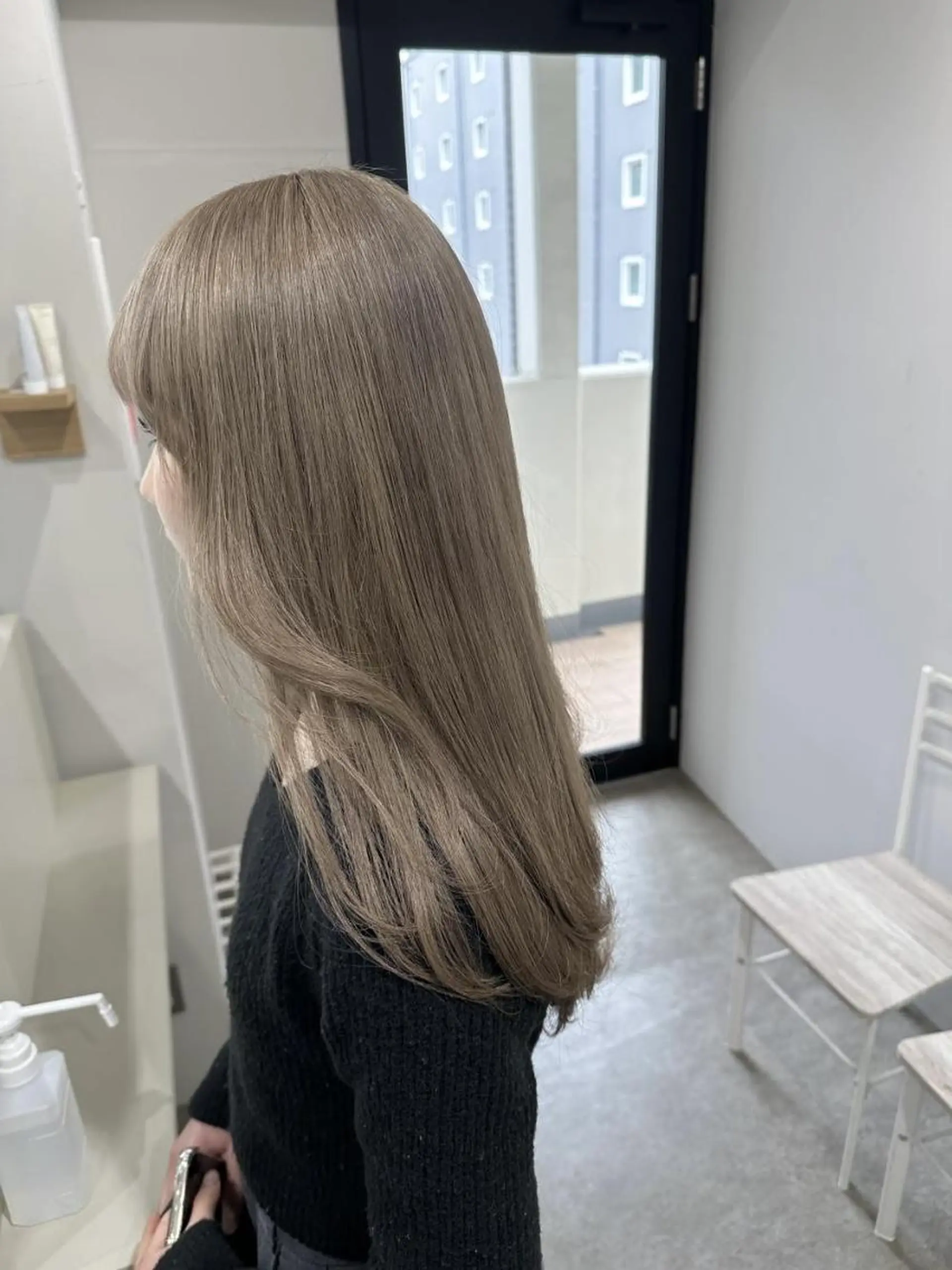 セミロング カラー ✨【公式】 juhl.横浜✨のヘアスタイル