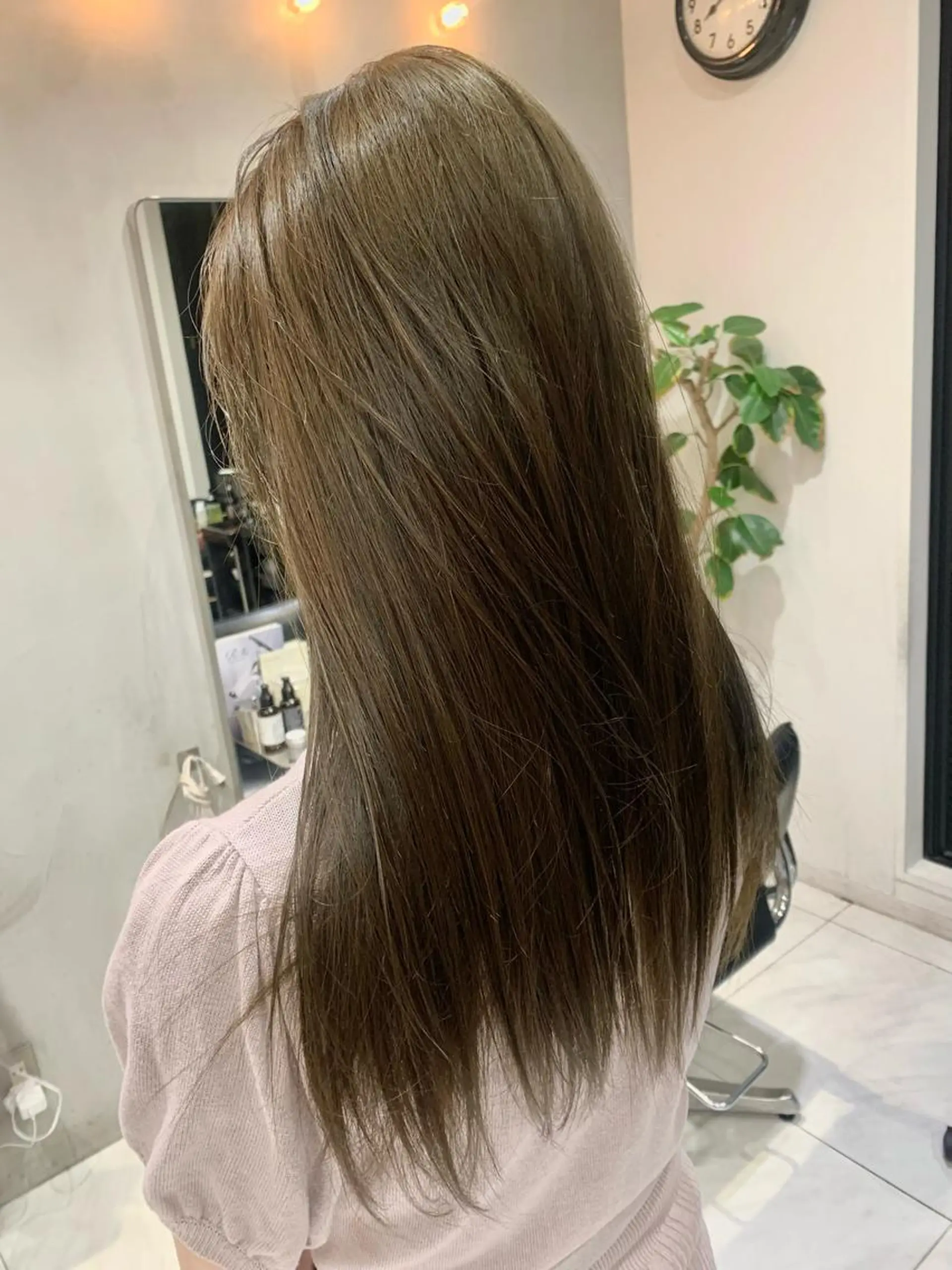 カラー ラベンダー/レイヤー スタイル🤎mamiのヘアスタイル