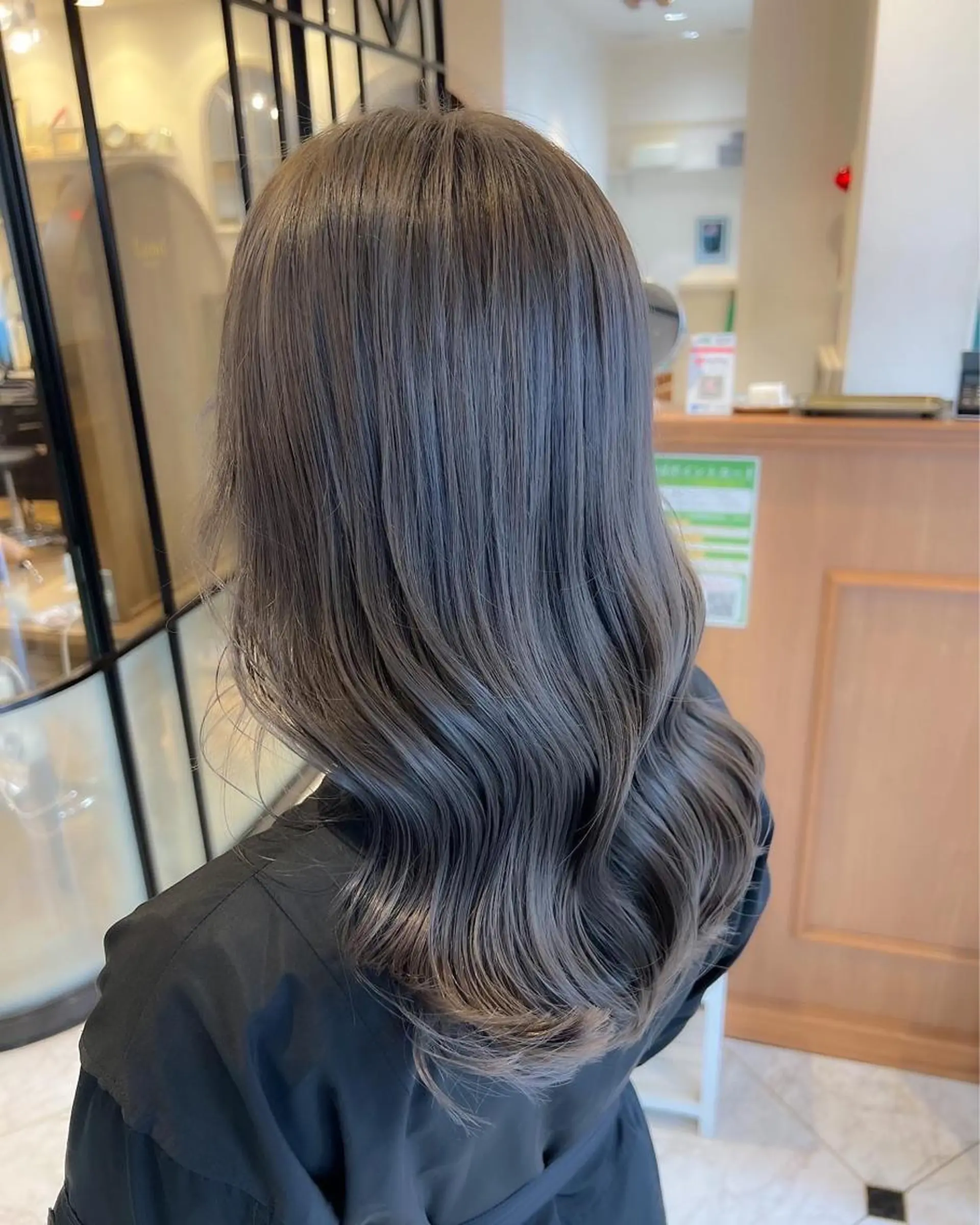 セミロング カラー カット ヘアカラー トリートメント 🇰🇷韓国レイヤー 錦糸町【北山謙三】のヘアスタイル