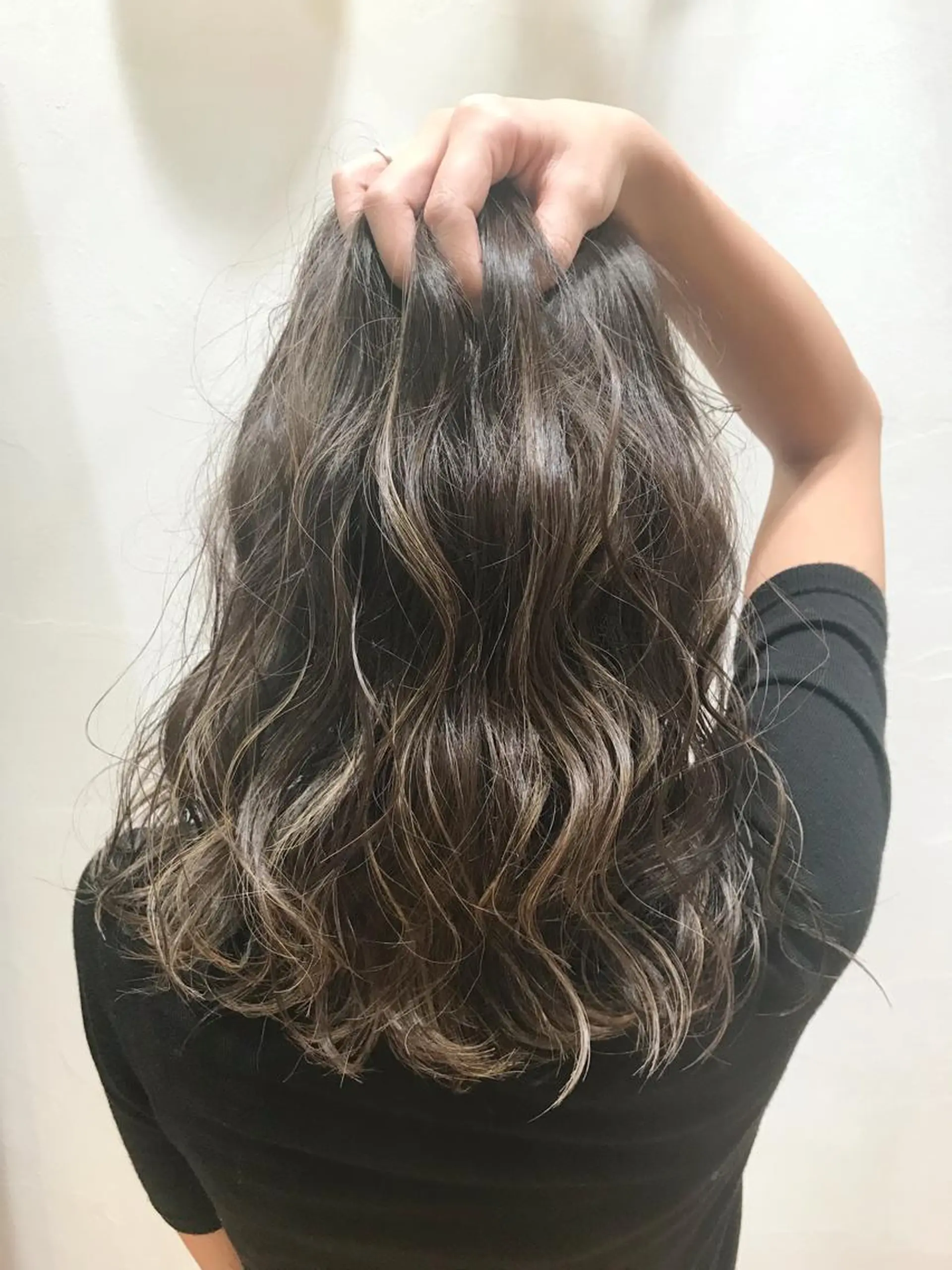 ミディアム カラー ハイライトカラー ハイライト カット特化柏駅 徒歩3分LOUのヘアスタイル