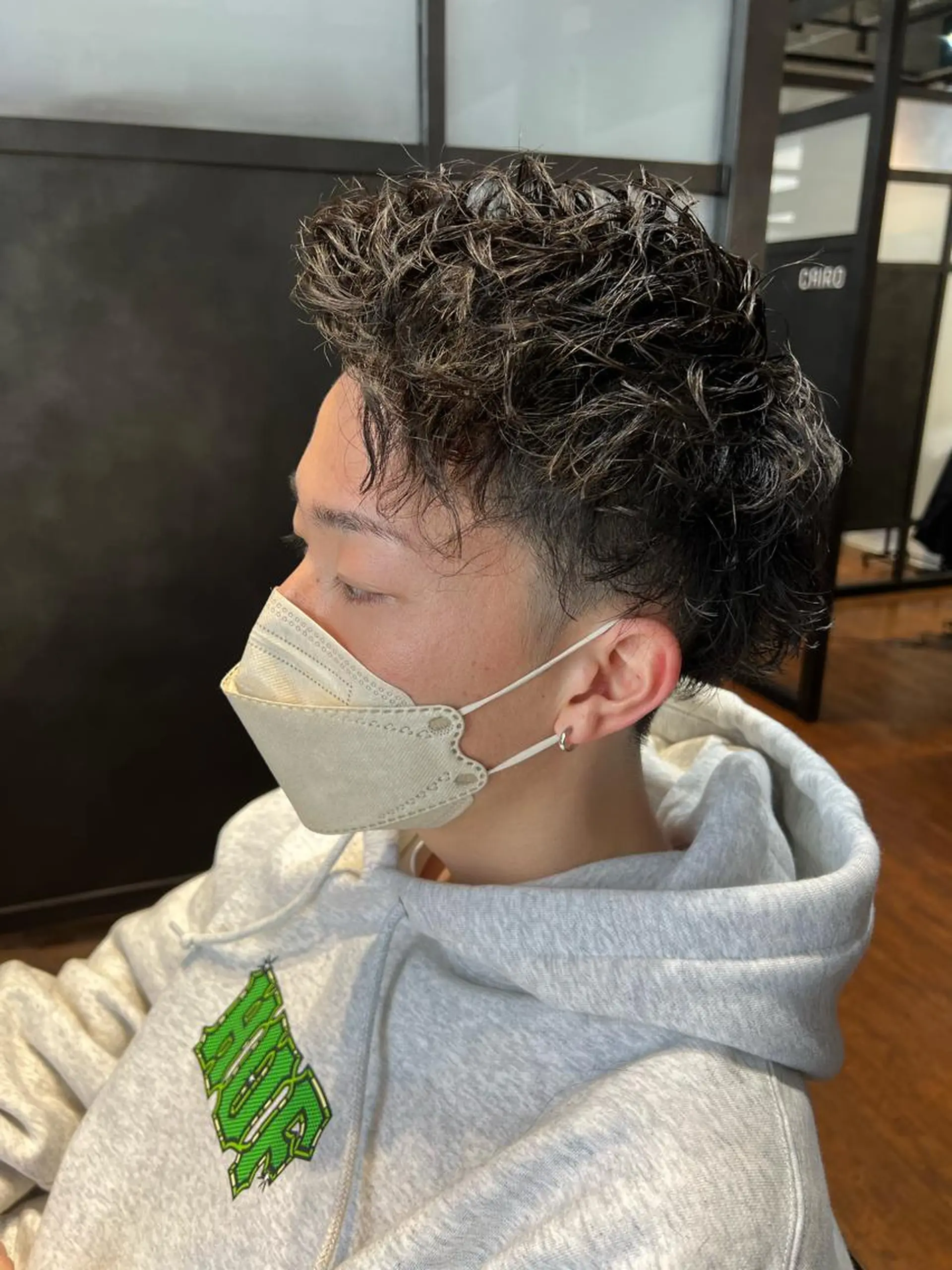 パーマ メンズ newi TATSUのヘアスタイル