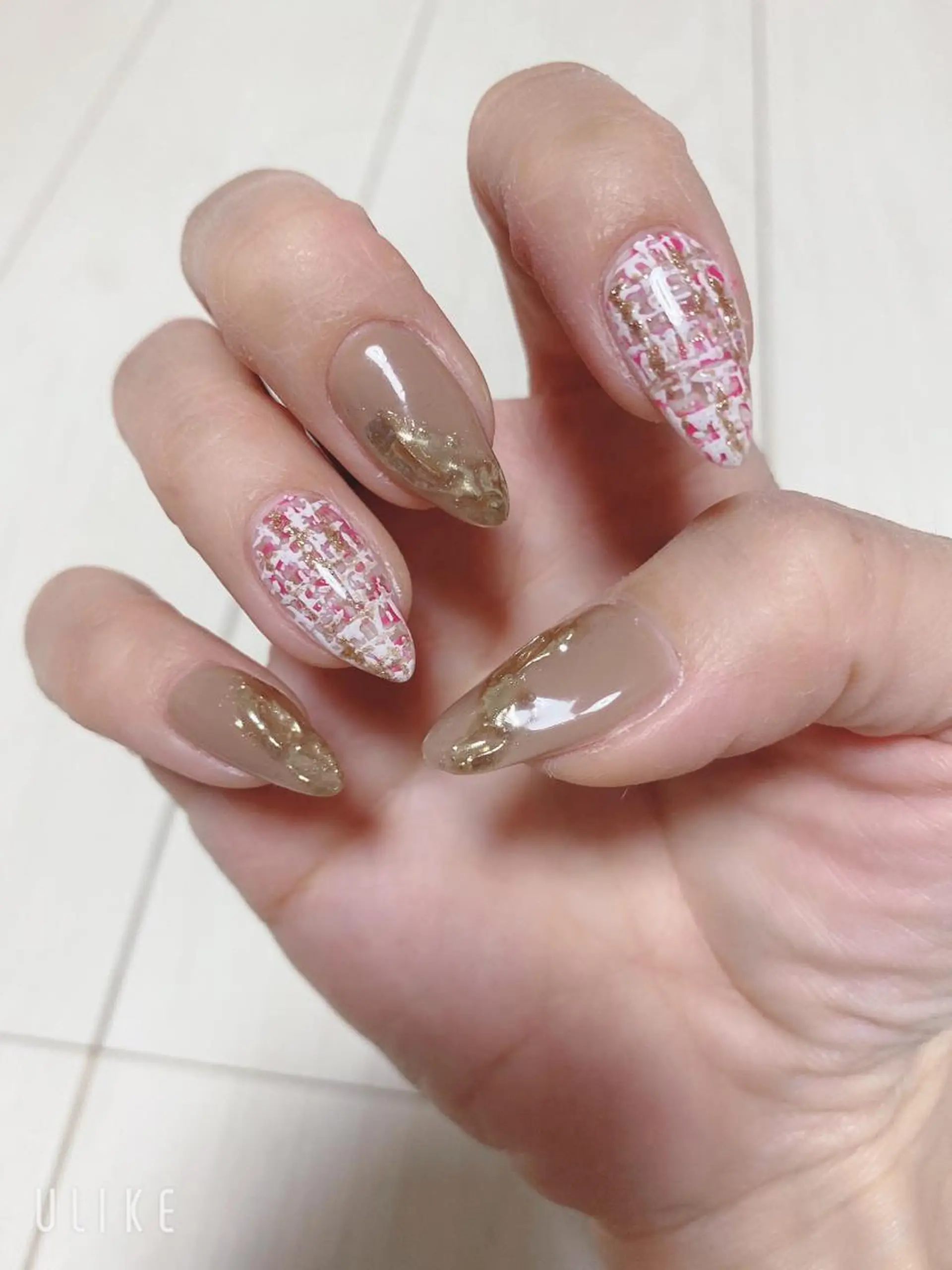 ネイル ミラーネイル ハンドネイル ハンドケア 森山 舞のネイルデザイン