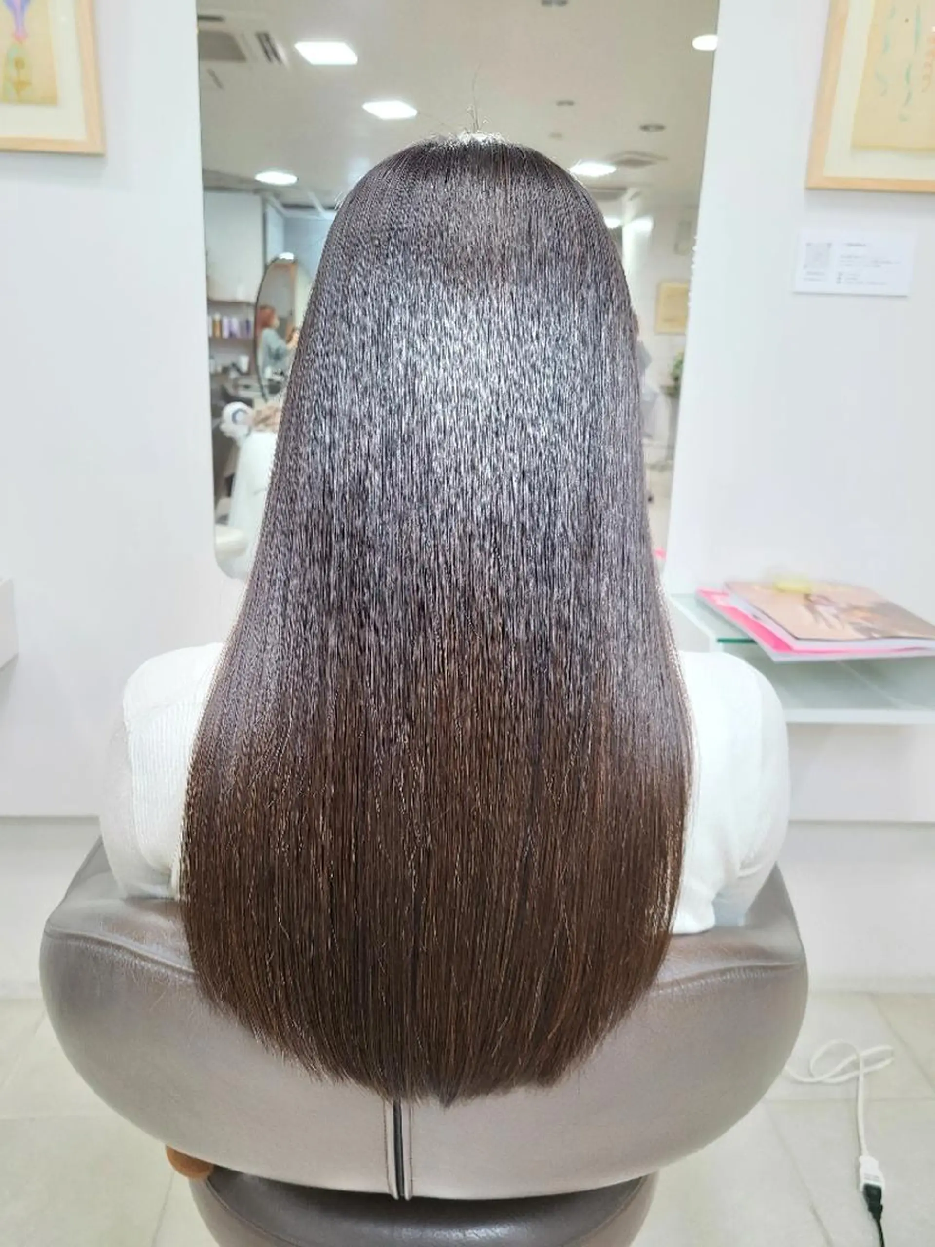 ロング GO TODAYシェアサロン岡山店所属・🎗️髪質改善・美髪 艶髪🥇小西邦生のヘアスタイル