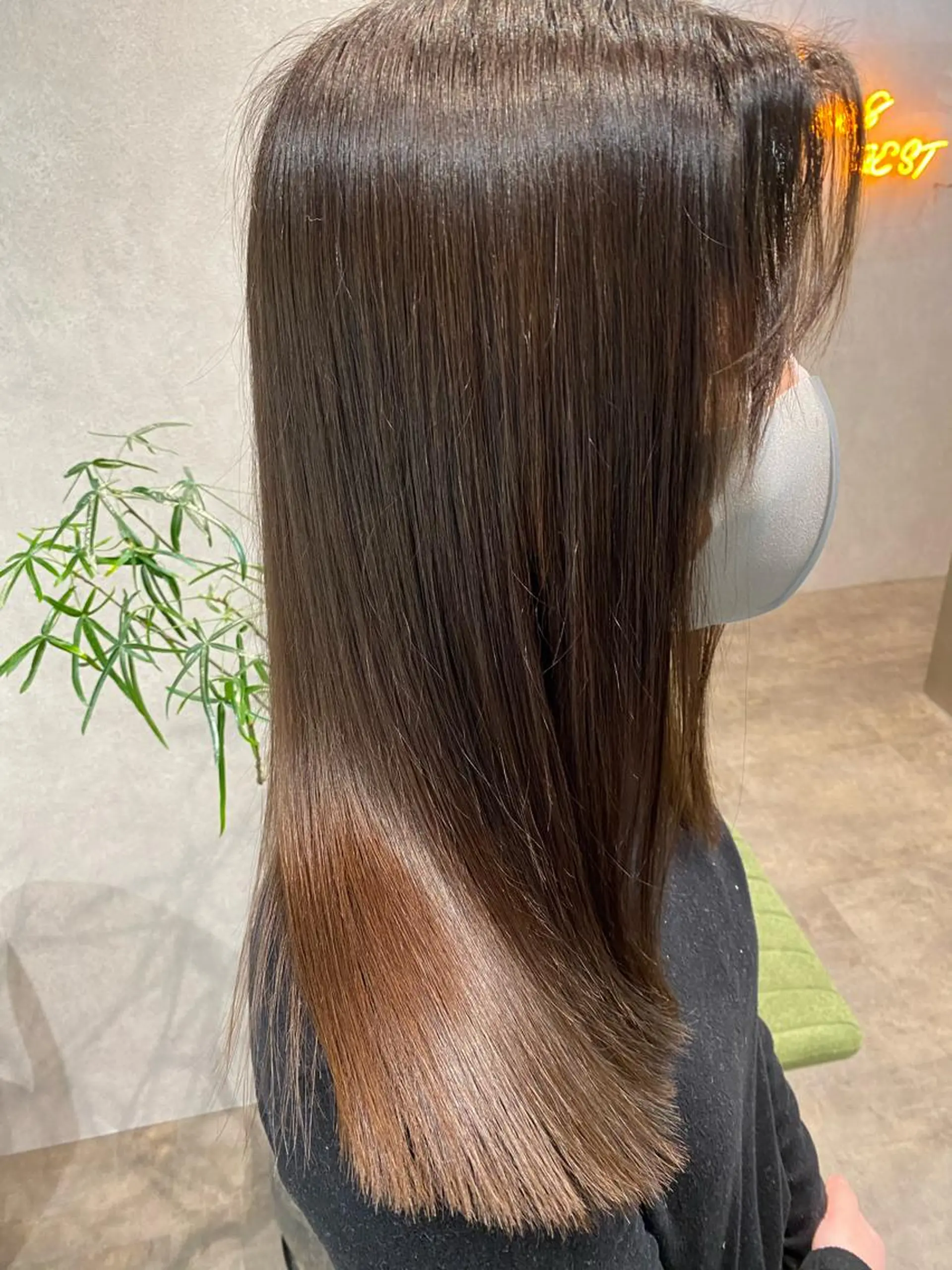 セミロング カラー ヘアアレンジ XENA表参道 MIKUのヘアスタイル