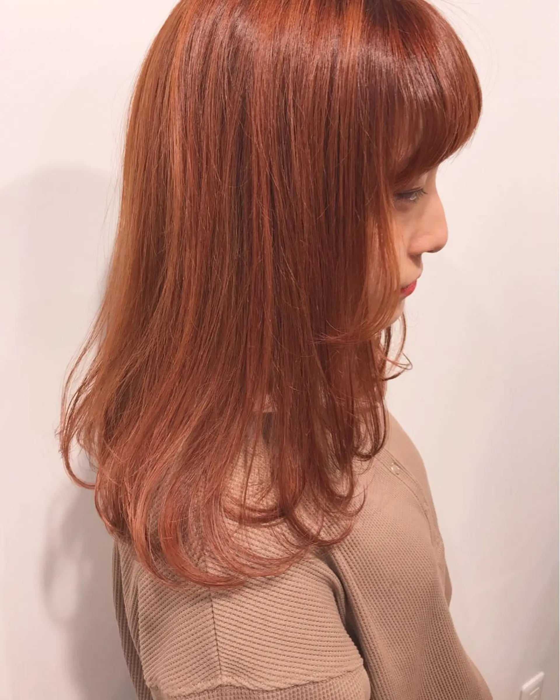 セミロング カラー オレンジ レイヤー/髪質改善 渡邉【日吉美容室】のヘアスタイル
