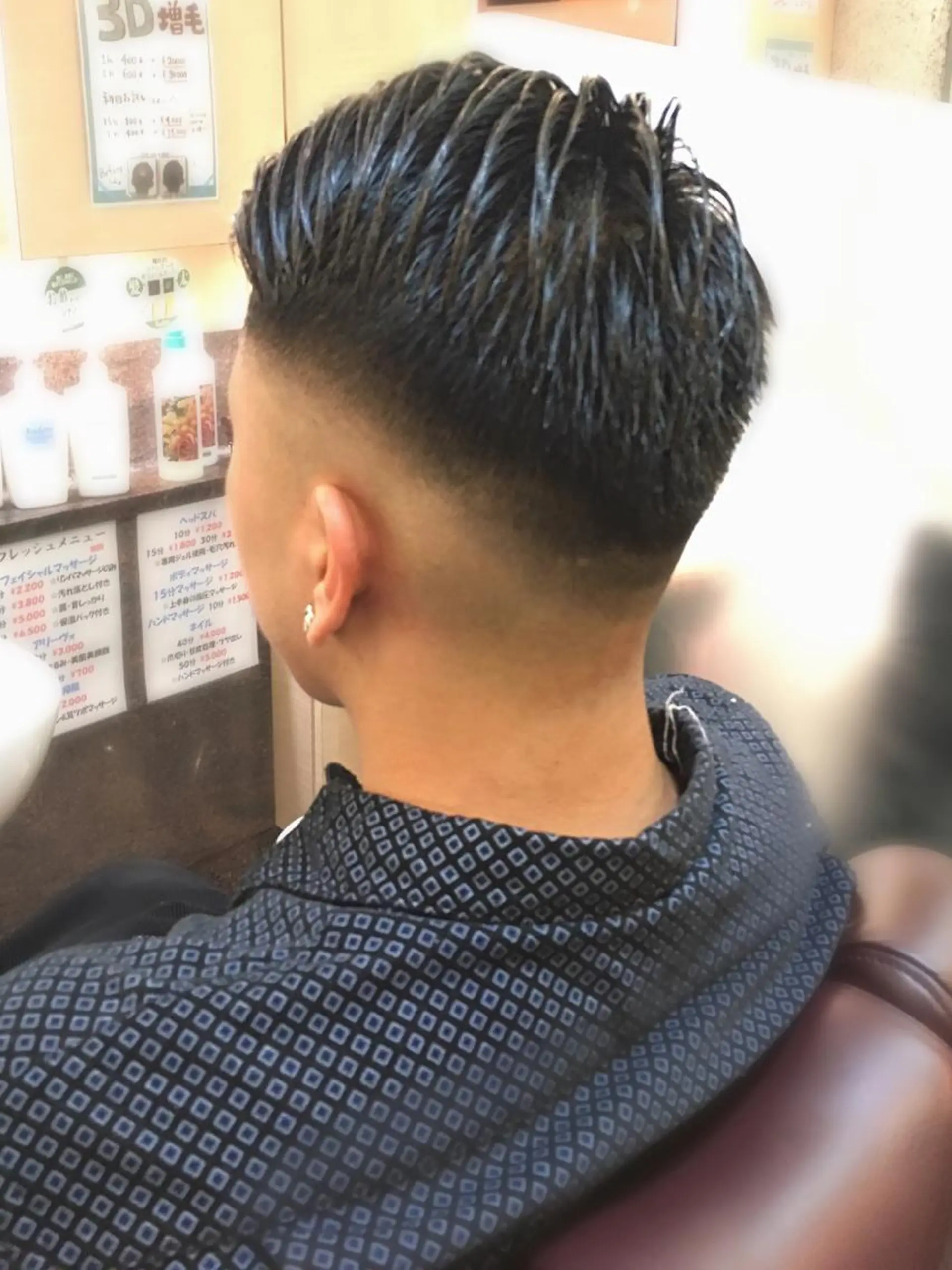 ショート ゼロスバーバーショップ所属・予約1000件超 ✨メンズパーマのヘアスタイル