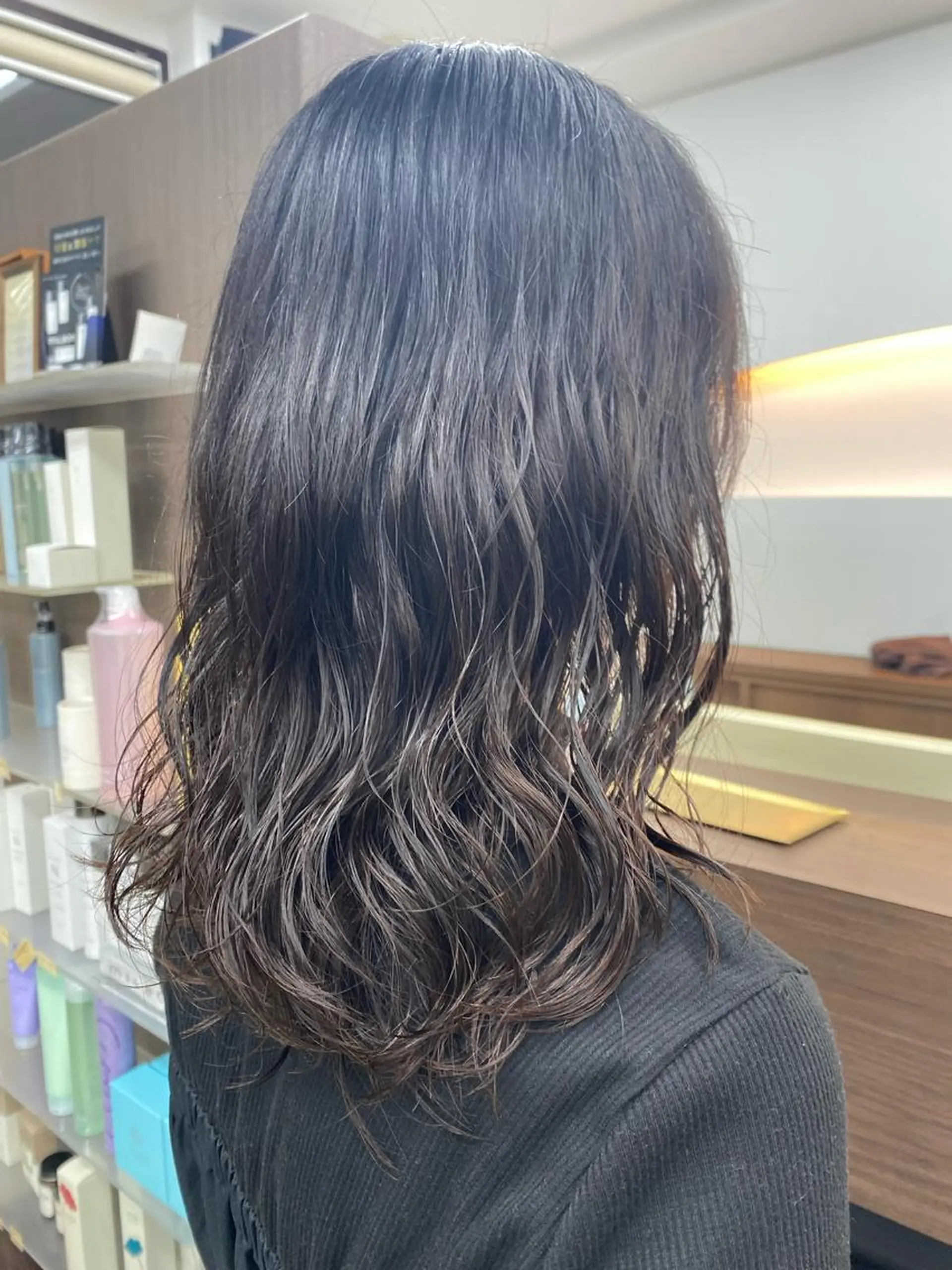 セミロング 月野涼風 /レイヤーカットのヘアスタイル