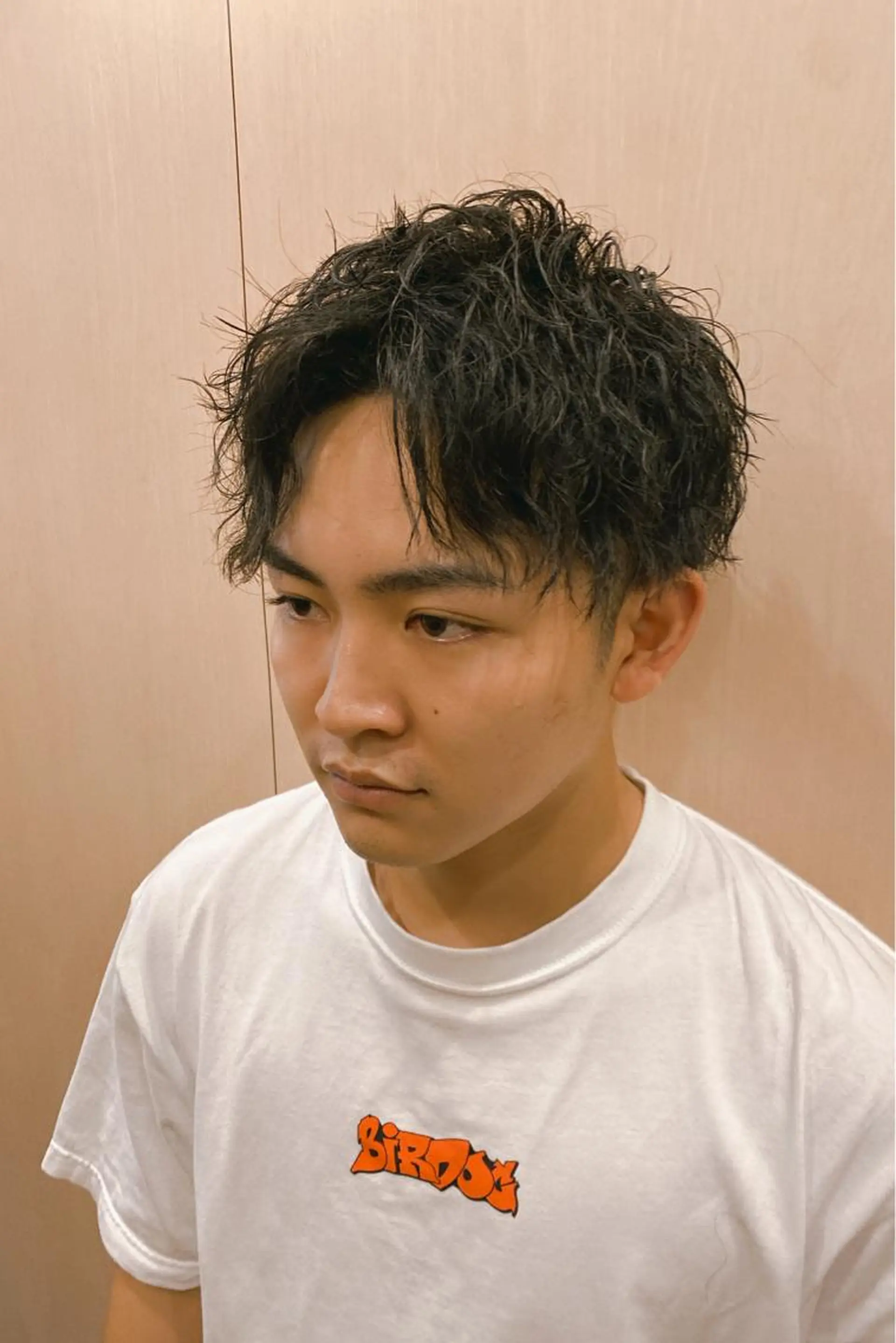 ショート パーマ メンズ 山田 哲平のヘアスタイル