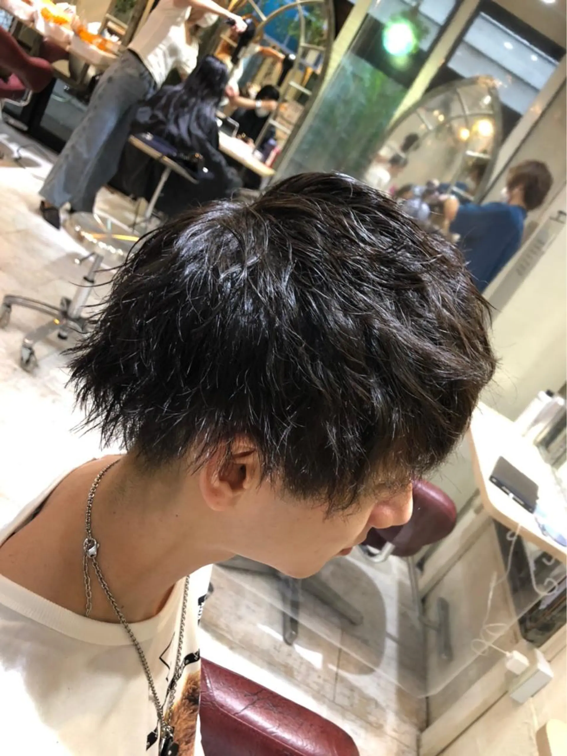 カラー メンズ PANOL 秀島のヘアスタイル