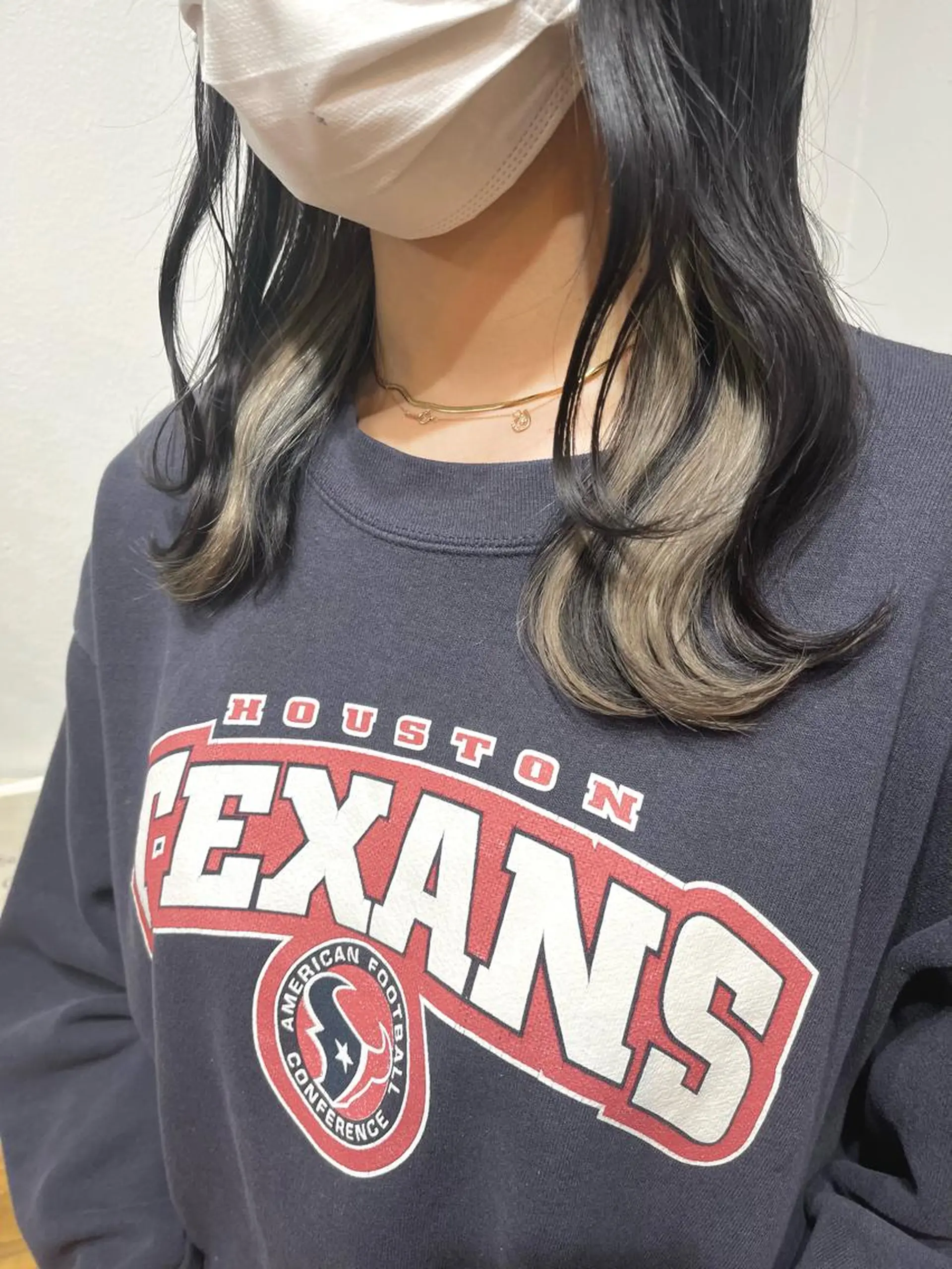 ミディアム カラー ⭐ハイトーンブリーチ ミルクティーピンクのヘアスタイル