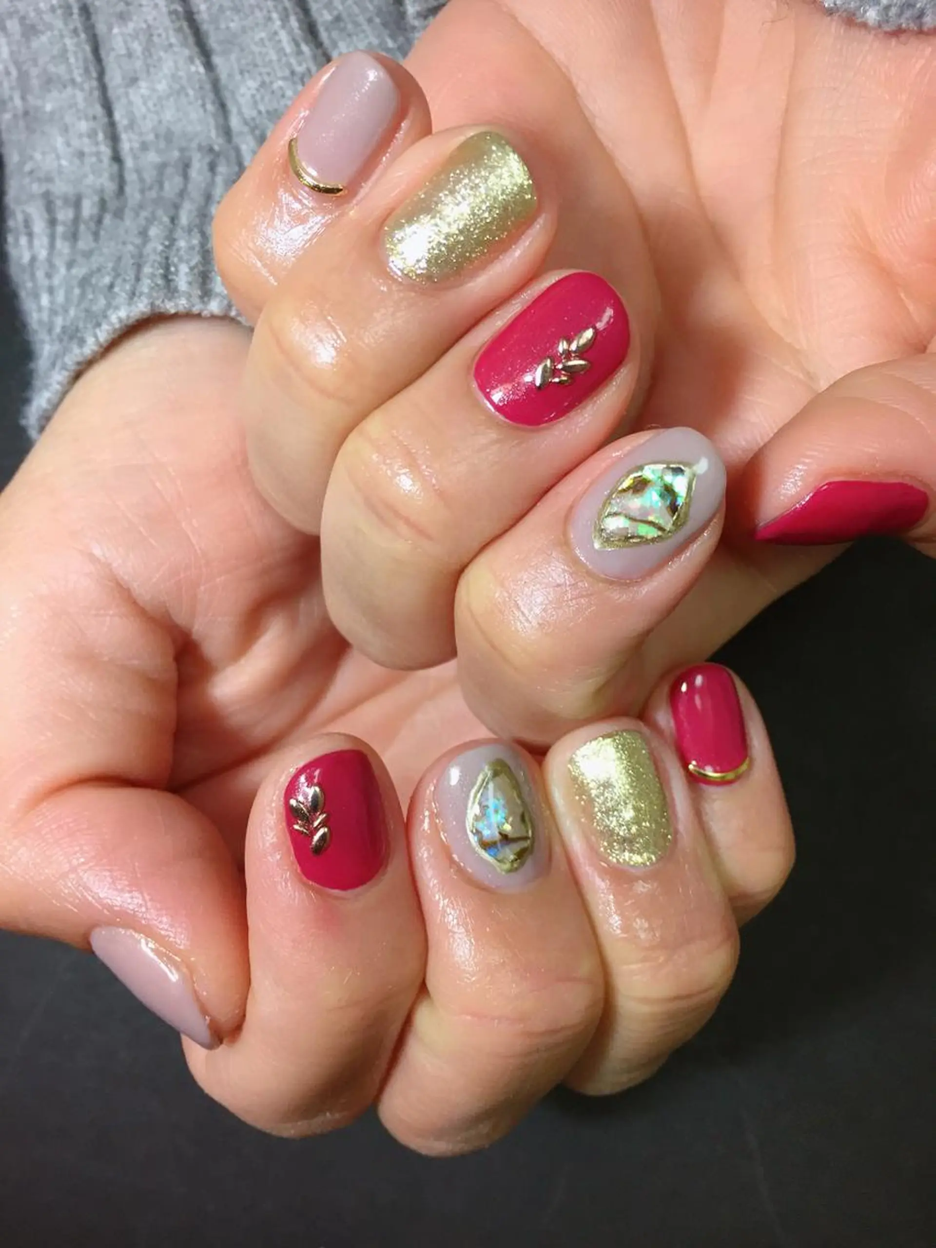 ネイル ｱｲﾗｯｼｭ ﾈｲﾙ ｻﾛﾝ つけるのマツエク・マツパデザイン