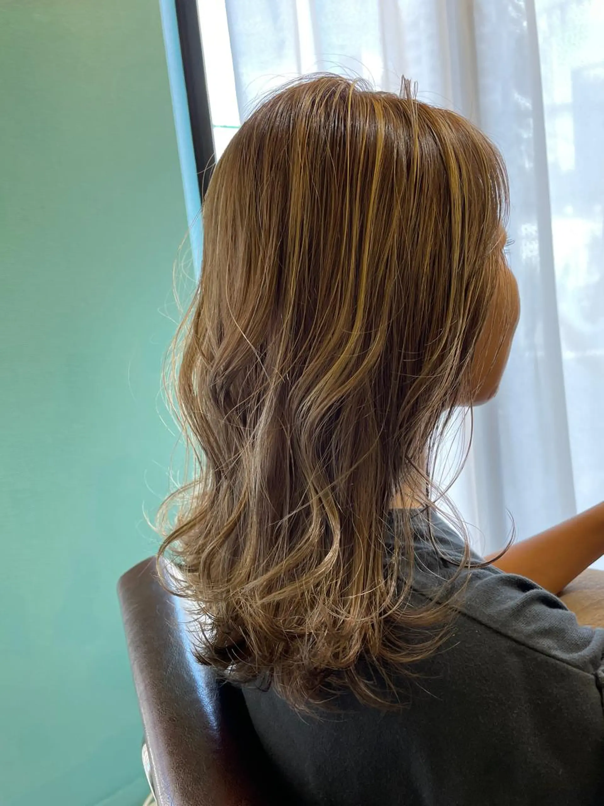 セミロング ハイライト ヘアカラー Share  Salon  Reco【GARDEN】所属・末石 智のヘアスタイル