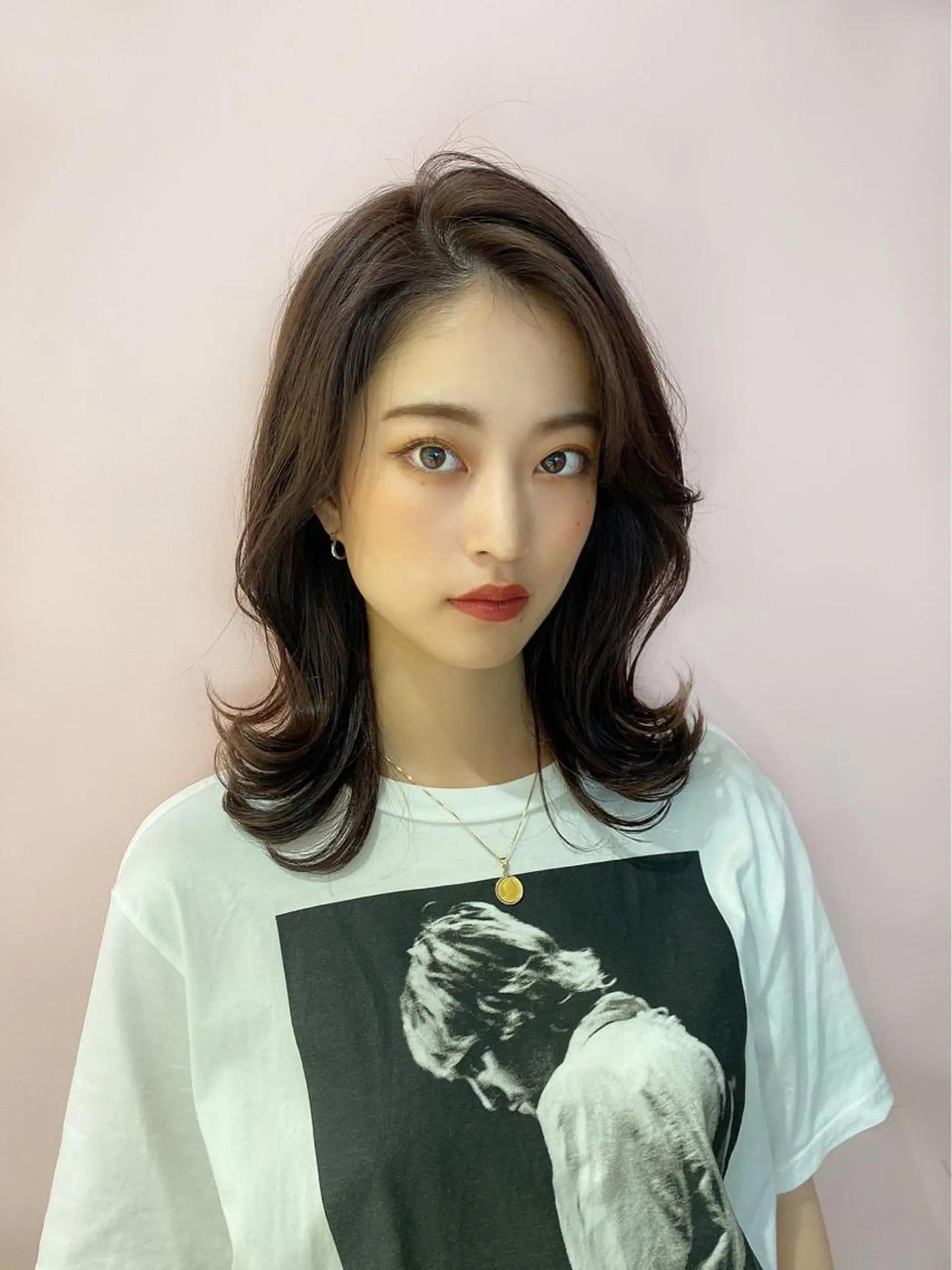 ミディアム カラー ベージュカラー 透明感カラー グレージュ ボブ カット ヘアカラー トリートメント レイヤー専門家 ダブルカラー修のヘアスタイル