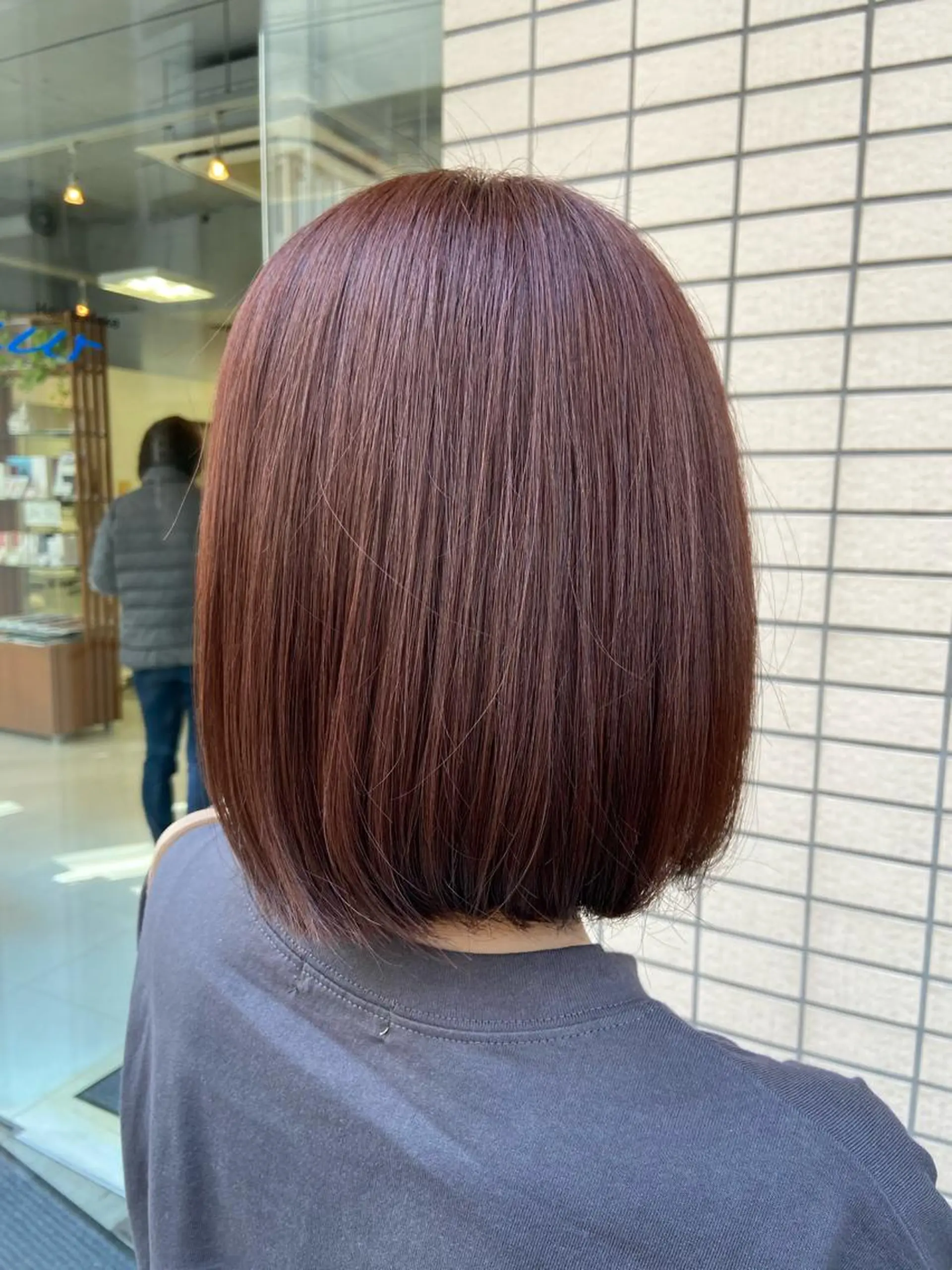 ショート カラー ブリーチ ブラウンカラー ブリーチなしカラー ピンクカラー ピンクブラウン ヘアカラー トリートメント 菊地 美憂のヘアスタイル