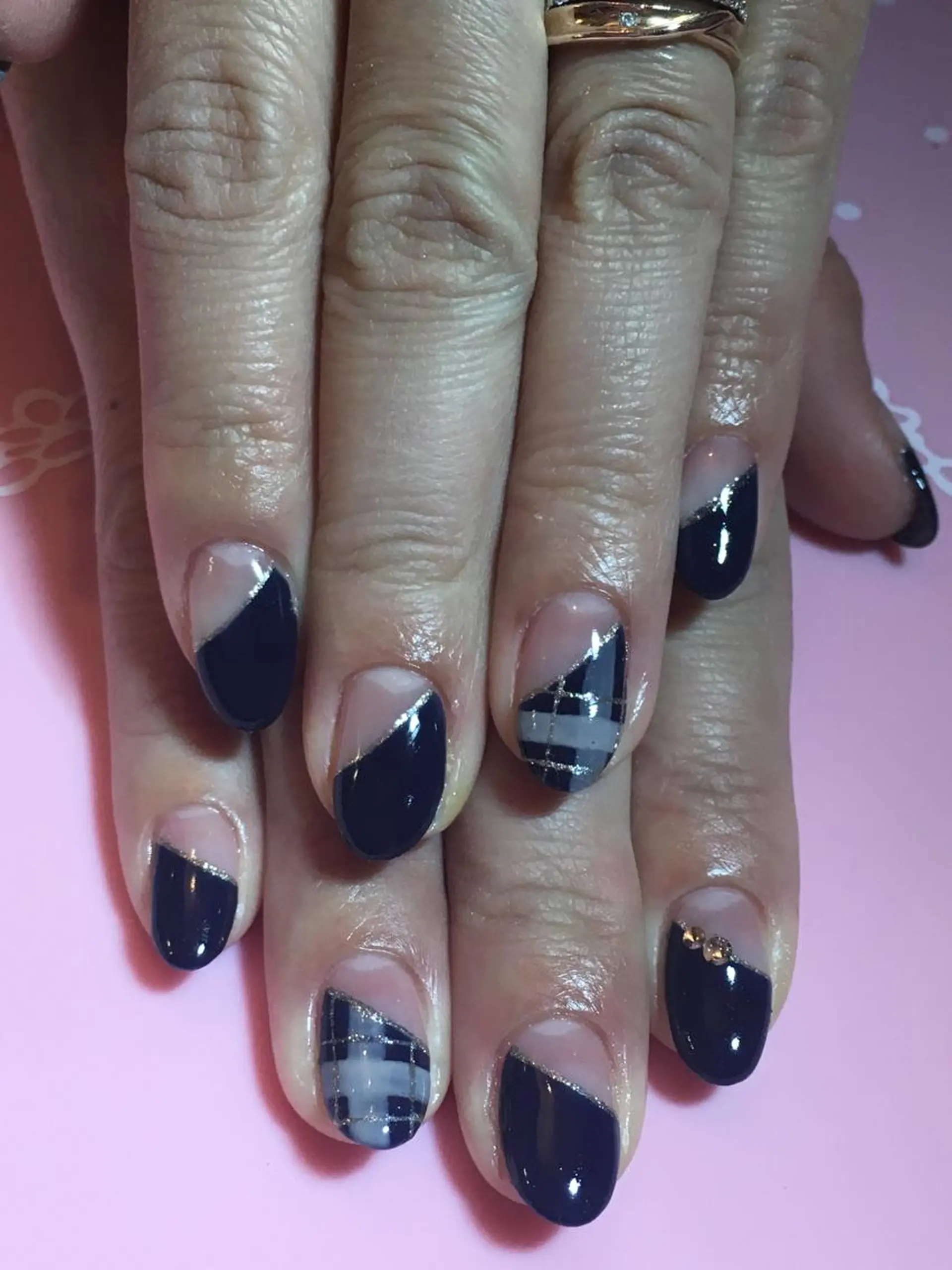 ネイル ハンドネイル 古川 里美のネイルデザイン