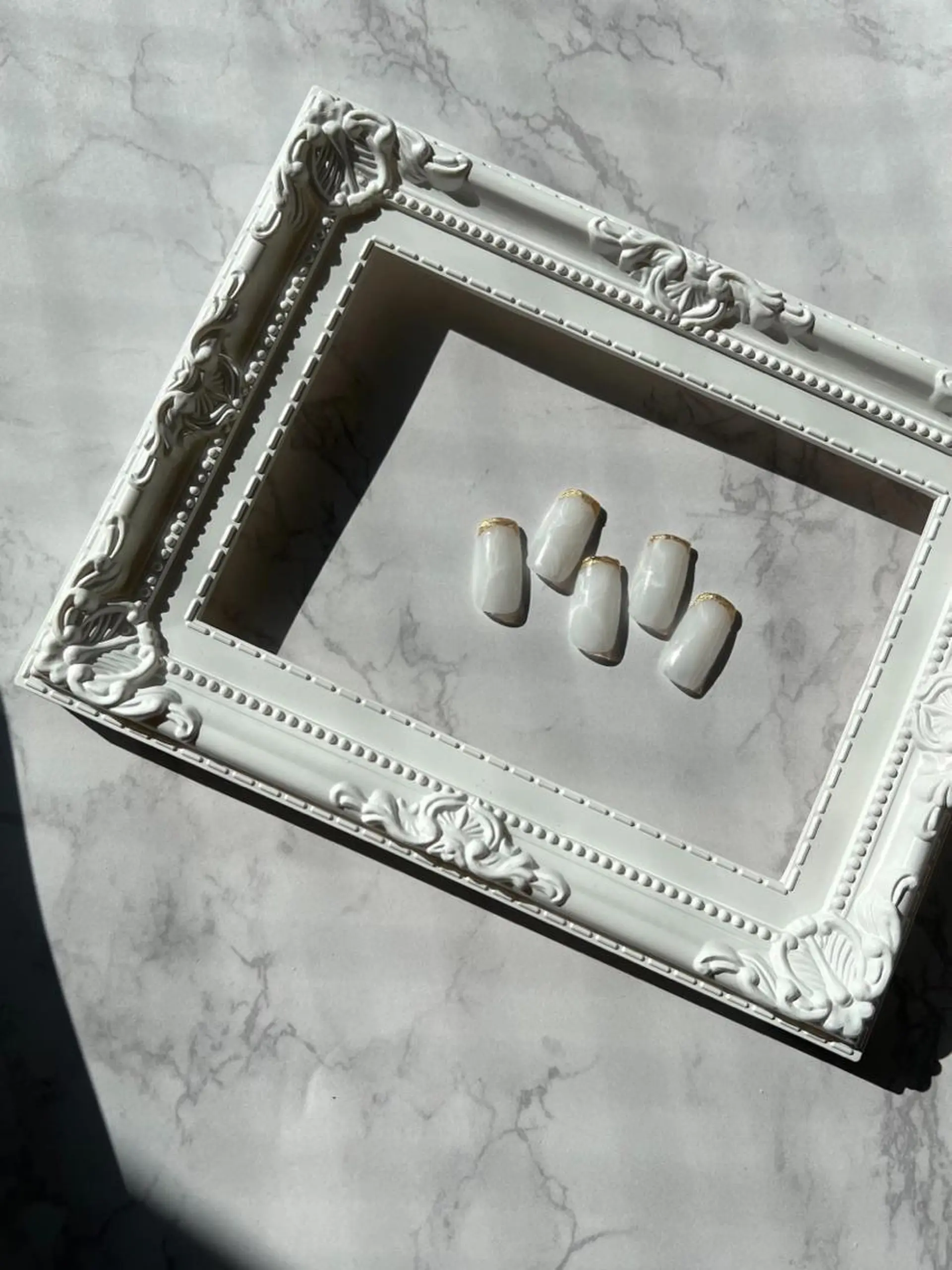 ネイル PEEKABOO京橋 EYE&NAILのマツエク・マツパデザイン