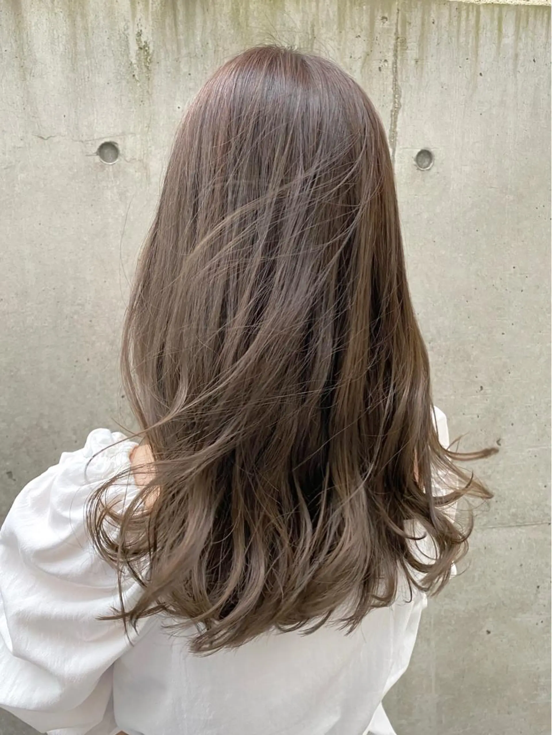 ミディアム カラー ヘアカラー トリートメント レイヤーカット /透明感カラー西田のヘアスタイル