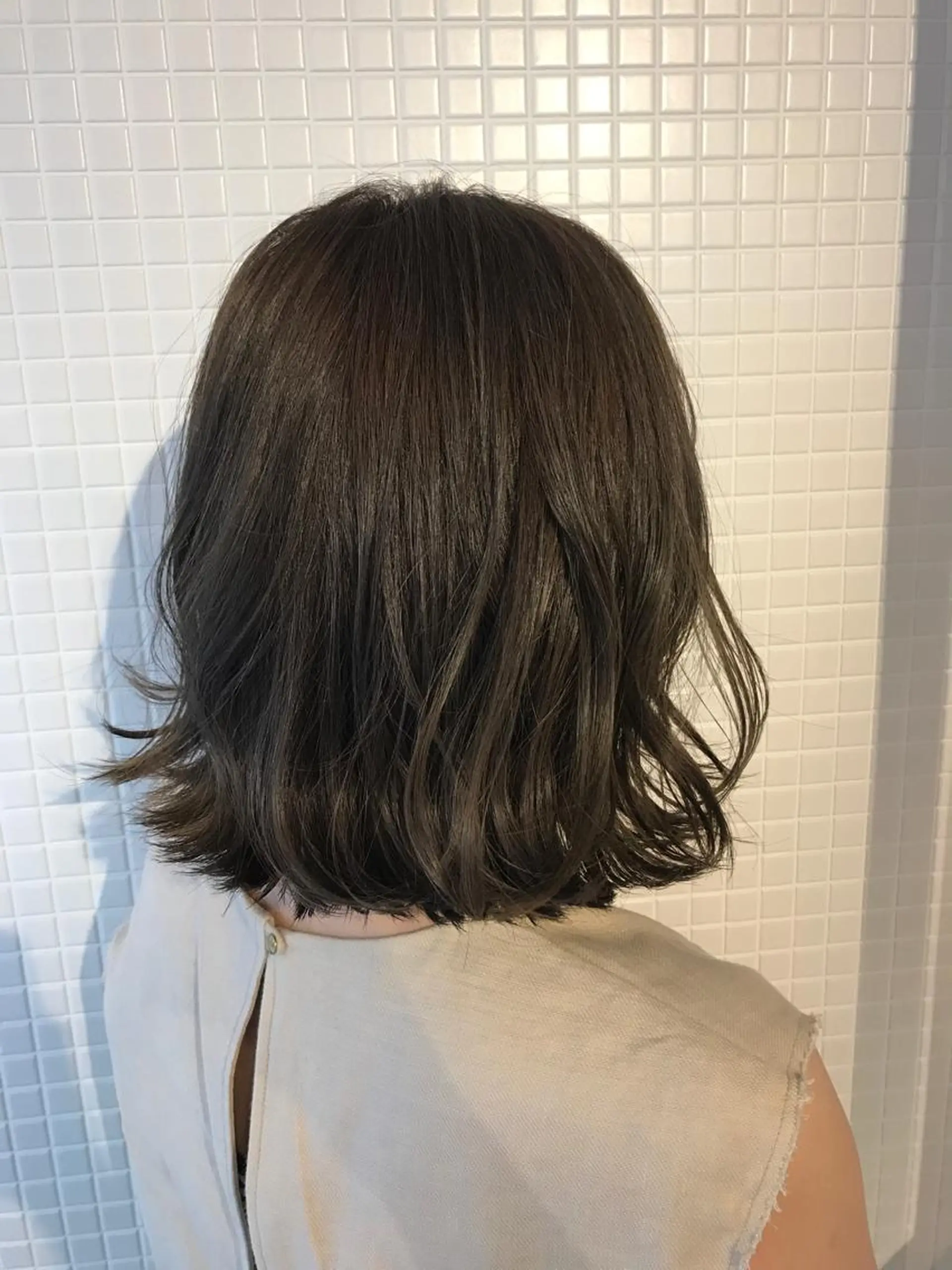 ミディアム カット ヘアカラー トリートメント 髪質改善レイヤー/ ボブたんの翔太のヘアスタイル