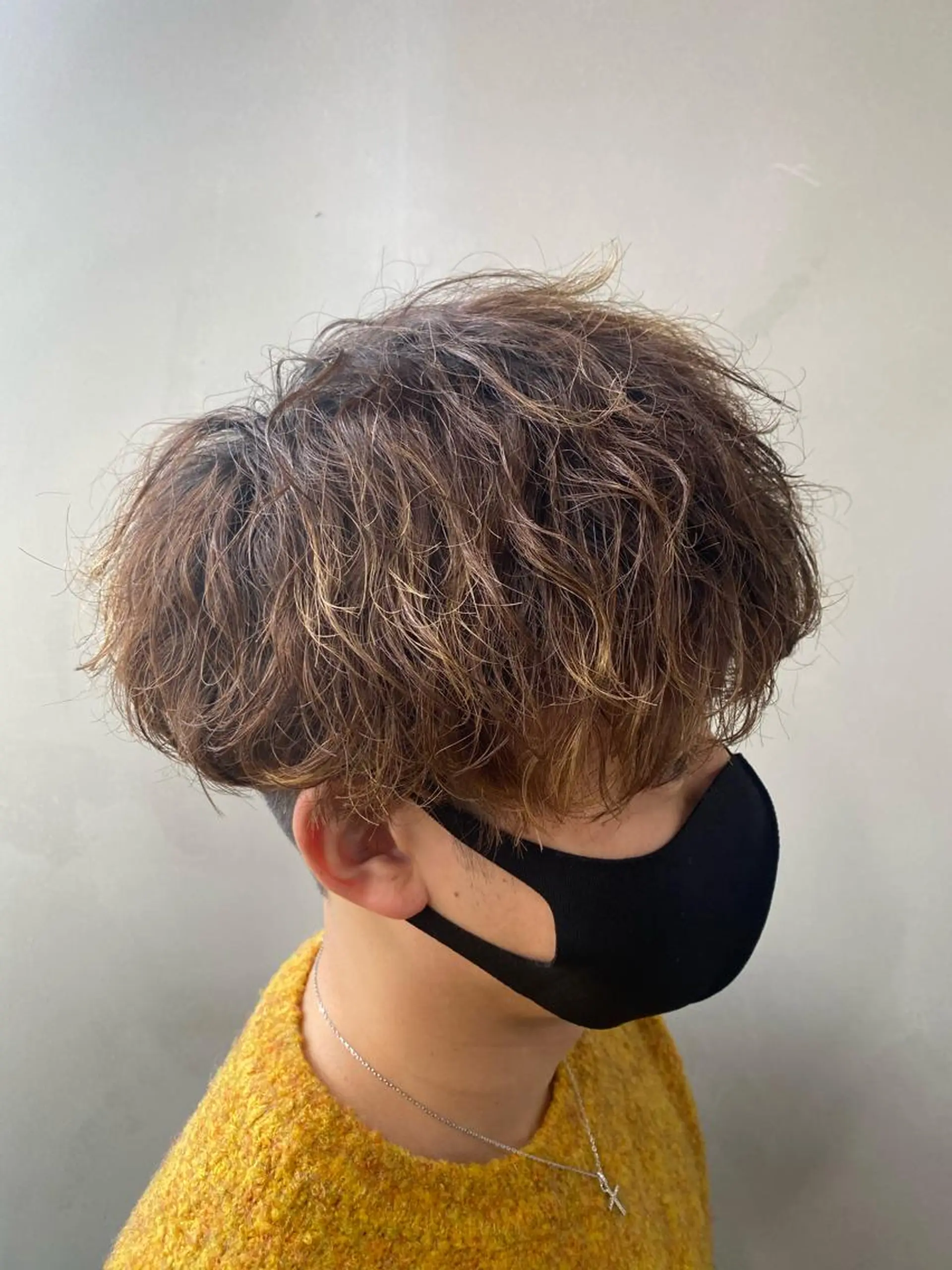 ショート パーマ メンズ マッシュ メンズパーマ ツイストスパイラルパーマ スパイラルパーマ カット パーマ men’s salon Gaudi梅田茶屋町店所属・寳泉 章弘のヘアスタイル