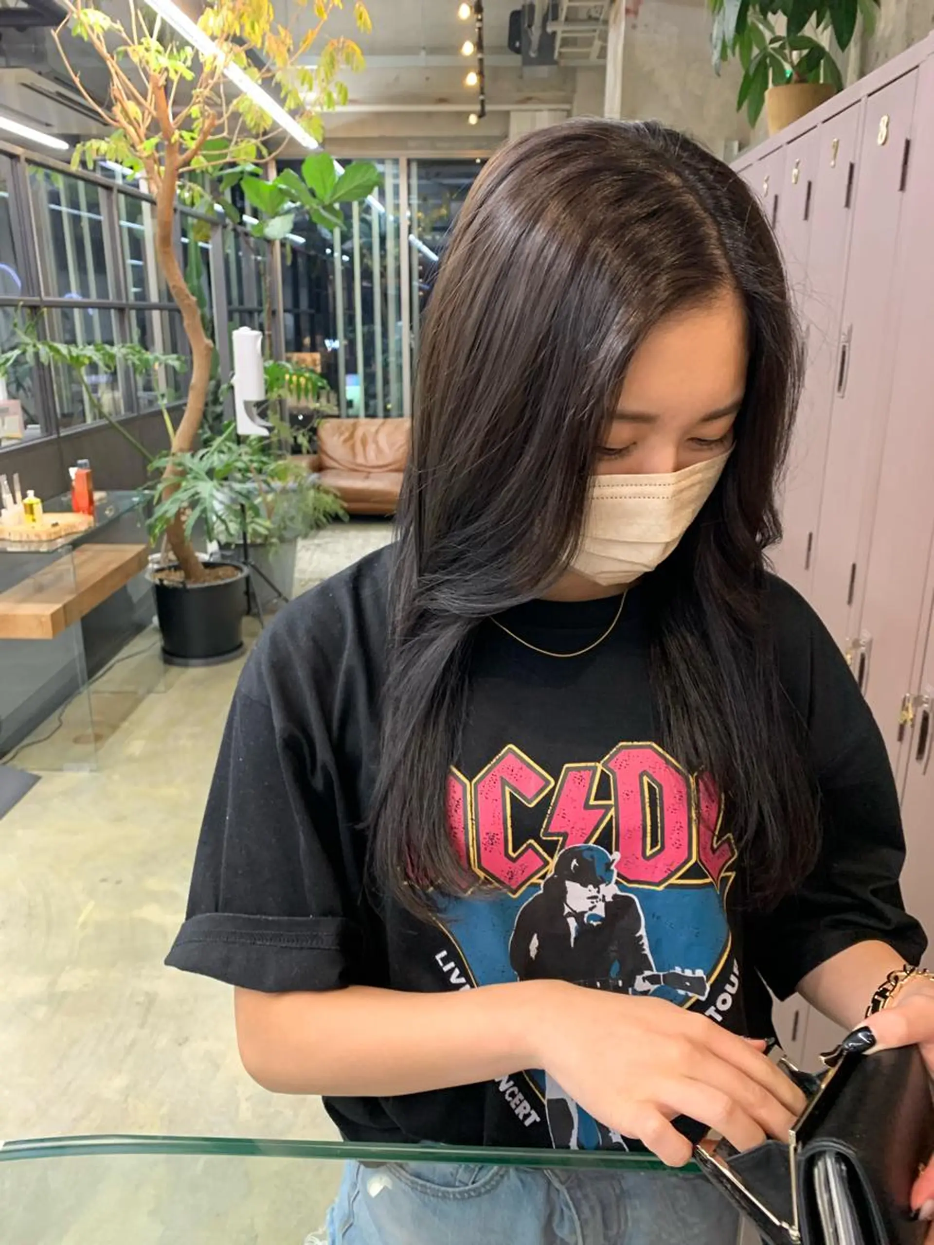 ロング カラー ブラウンカラー ダークブラウン 小川真歩/パーマ /暖色オリーブのヘアスタイル