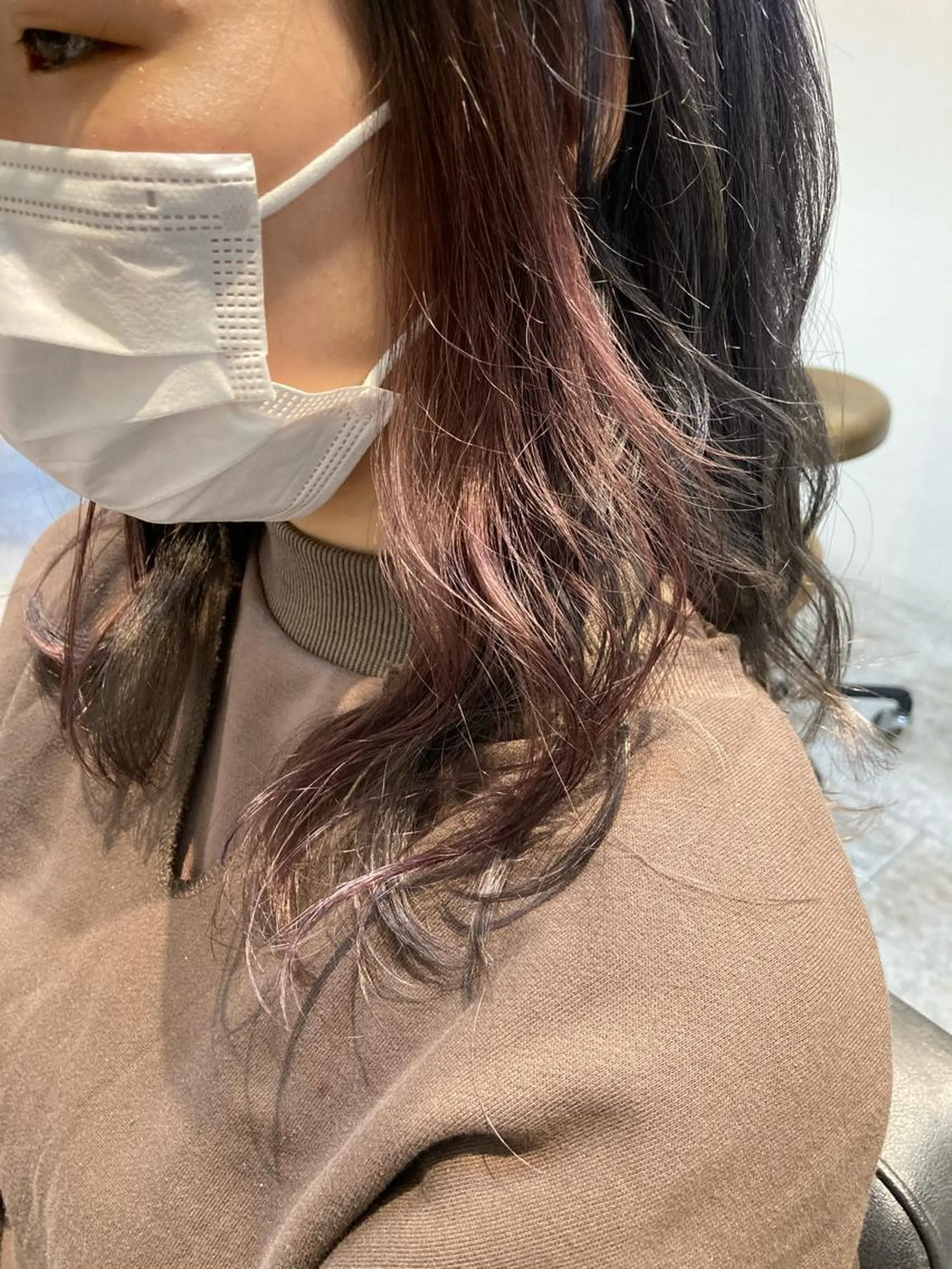 ミディアム カラー ブリーチ イヤリングカラー ピンクカラー カット ヘアカラー トリートメント en't所属・【女性指名No.1】 西口直子のヘアスタイル