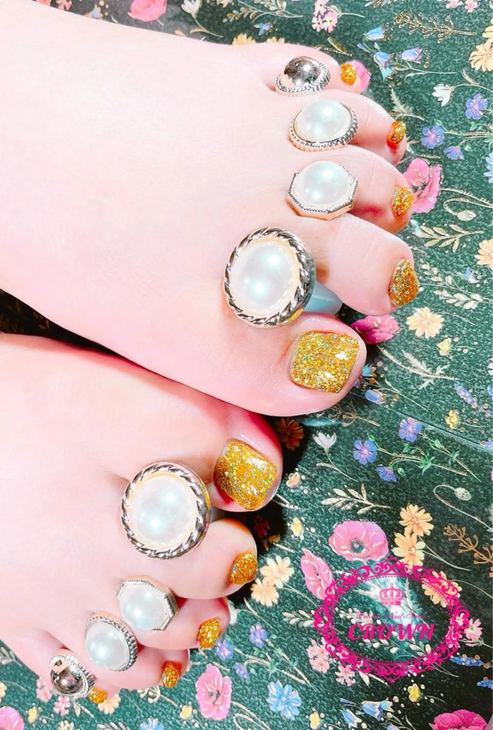 ネイル CROWN プライベートサロンのネイルデザイン