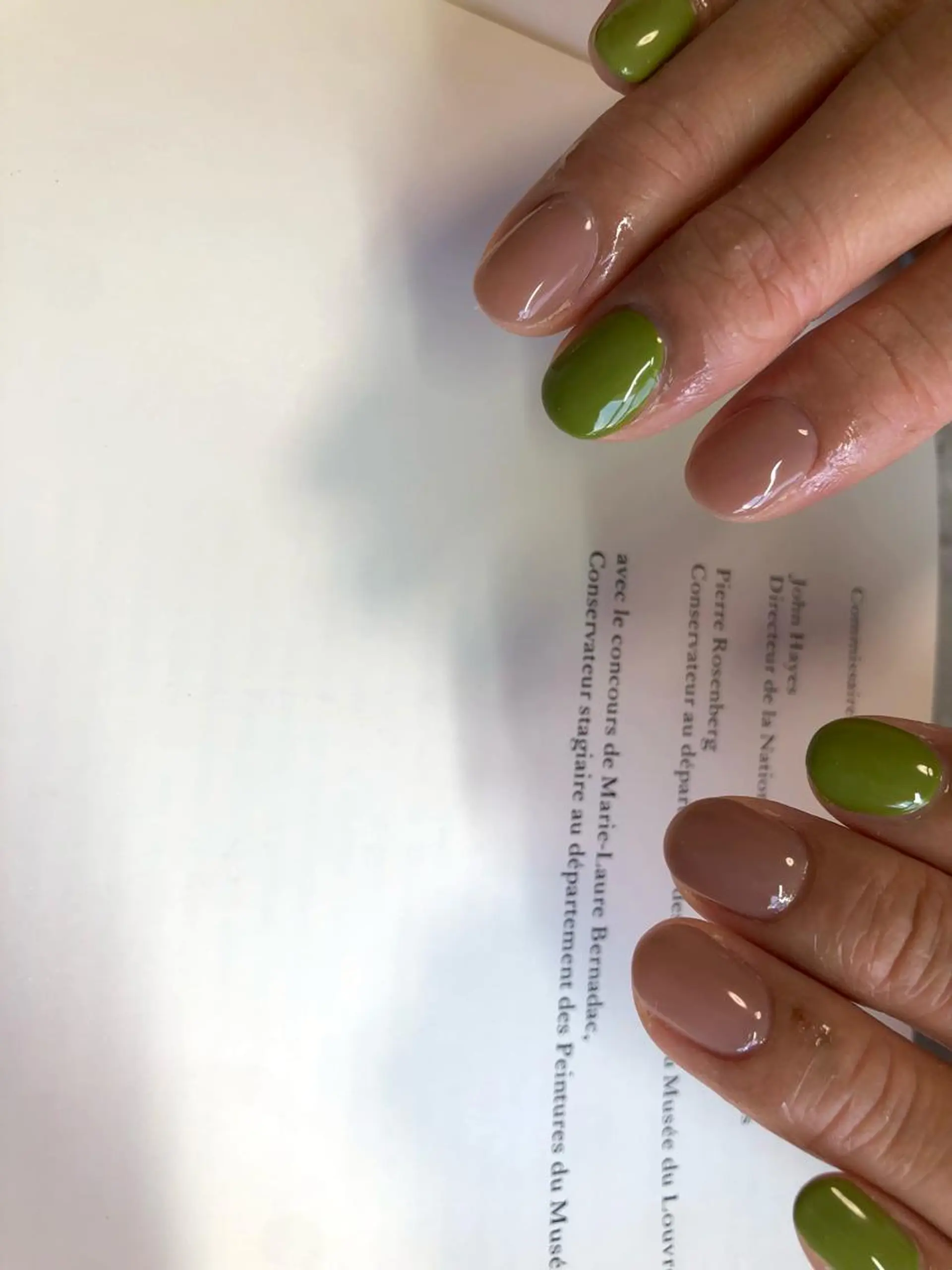 ネイル 黒葛原 めぐみのネイルデザイン